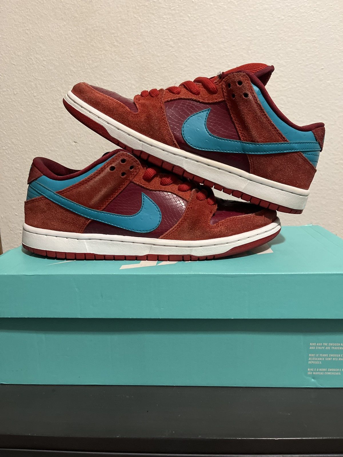 Nike Size 8 - Nike Dunk Pro SB Low Brickhouse Turbo Green Size US 8 / EU 41 - 1 Thumbnail