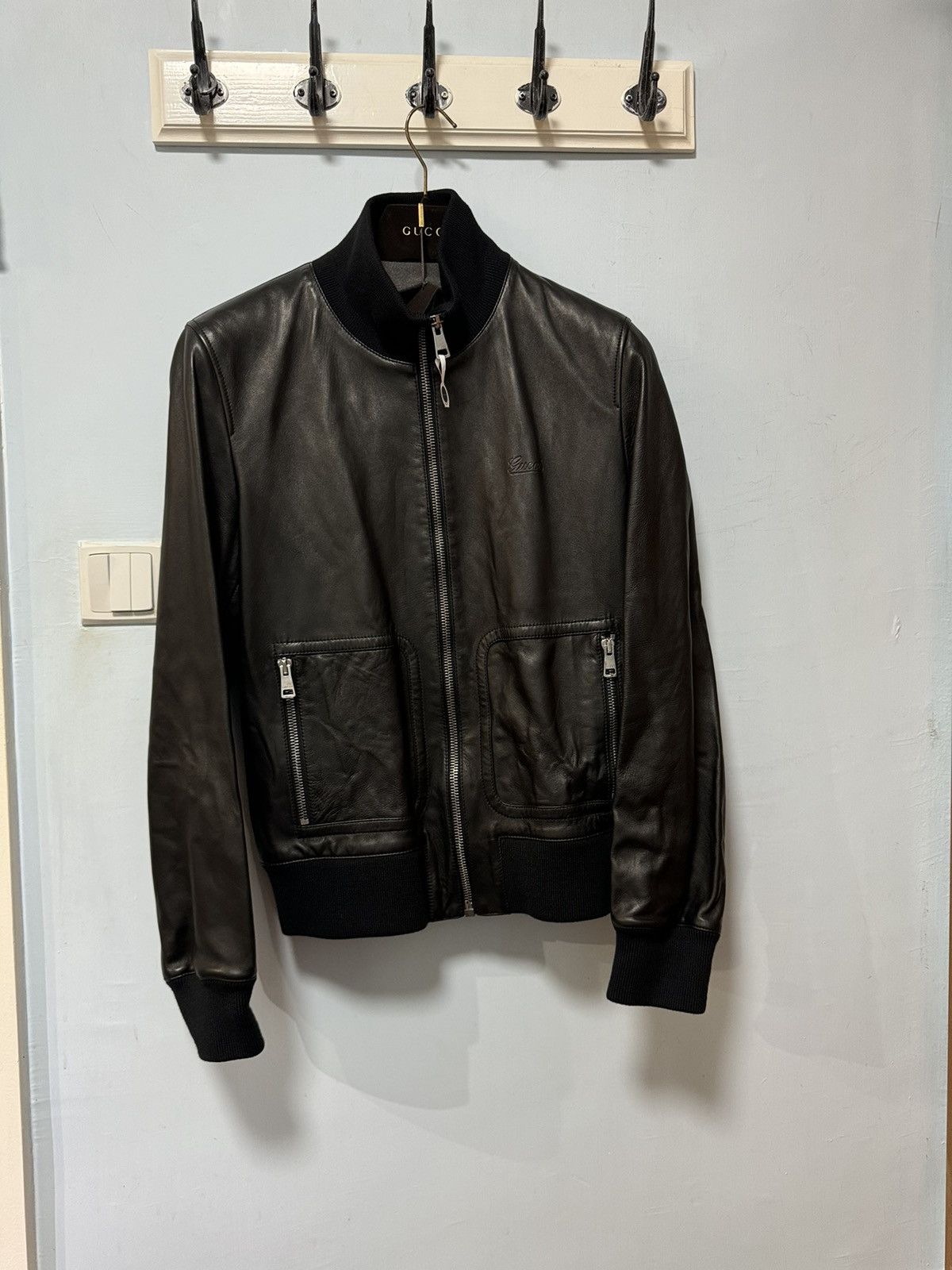 Gucci Gucci logo leather bomber jacket Size US L / EU 52-54 / 3 - 1 Thumbnail