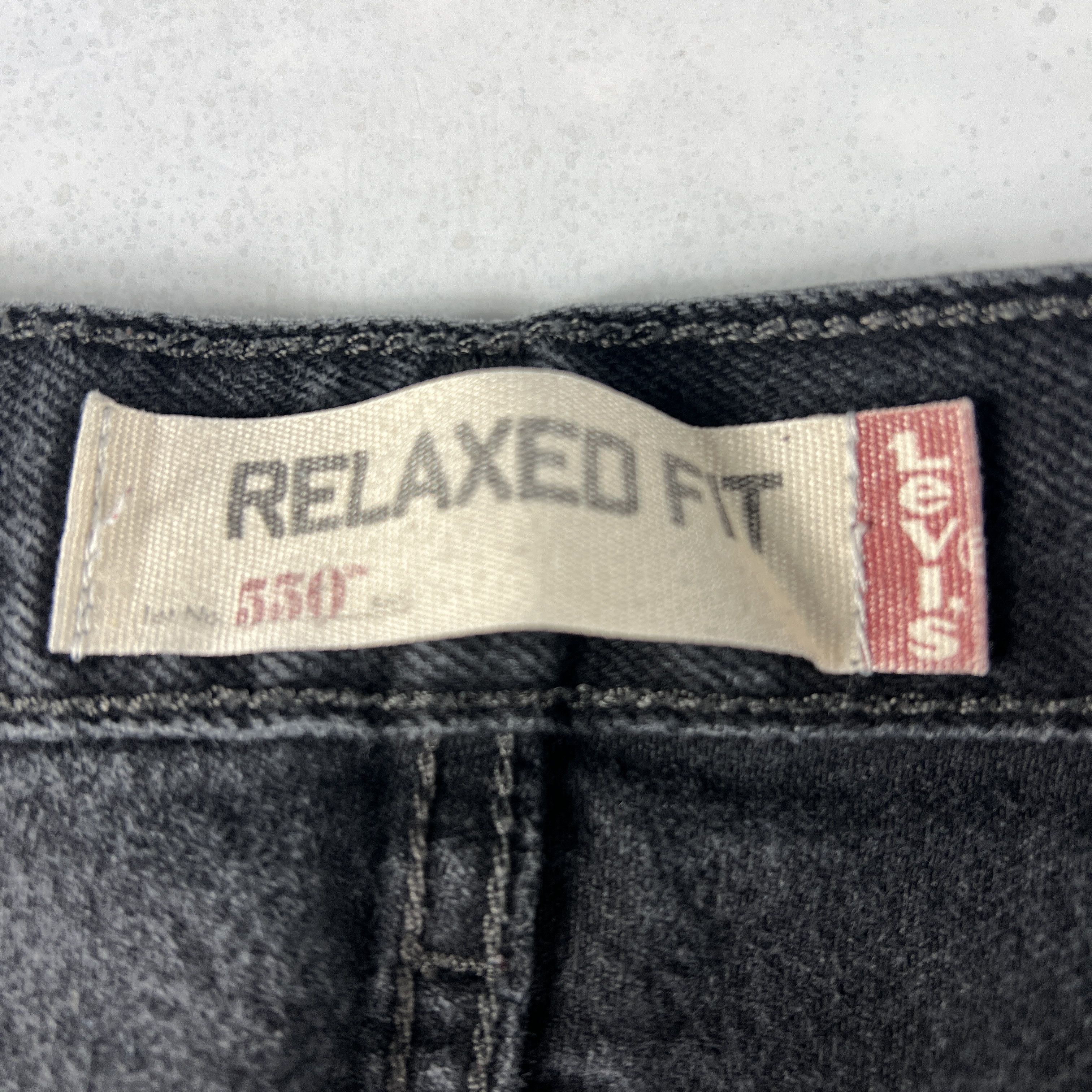 Levi's × Vintage Y2K Levi's Jeans 550 Relaxed Black Faded Denim Size US 34 / EU 50 - 7 Thumbnail
