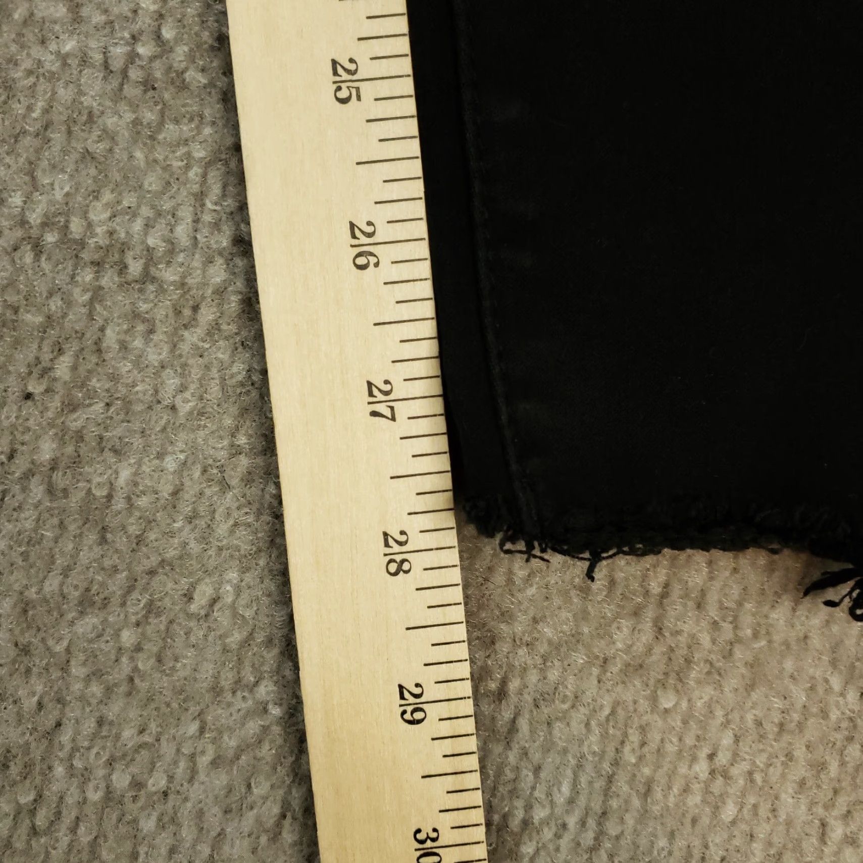 Vintage KUT from the Kloth Jeans Womens Size 18 Black Denim Skinny Leg Stretch Frayed Size 40" / US 18 - 3 Thumbnail