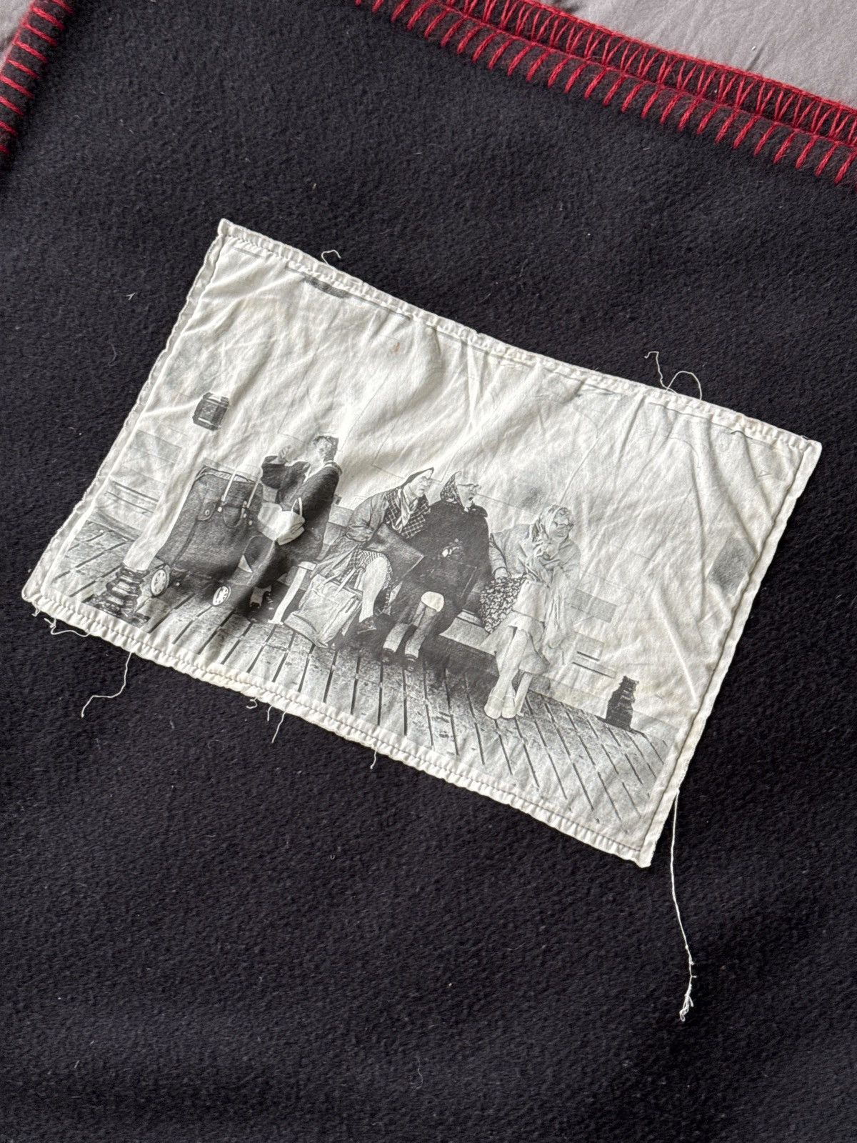 A$AP Rocky × JW Anderson J.W. Anderson x A.$.A.P Rocky Blanket Size ONE SIZE - 3 Thumbnail