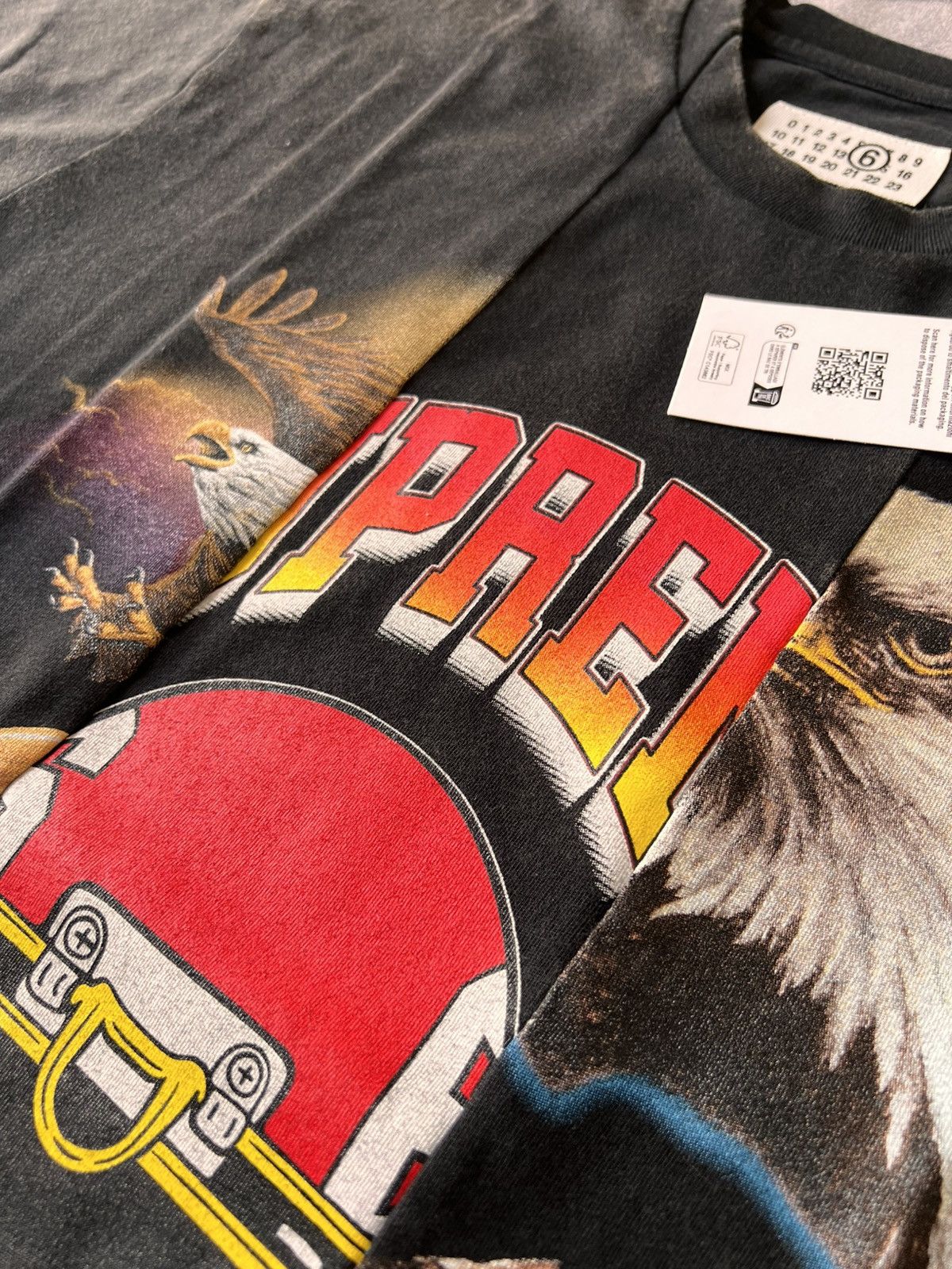 Maison Margiela × Supreme XL Supreme x MM6 Maison Margiela Split Graphic Top black red Size US XL / EU 56 / 4 - 19 Thumbnail