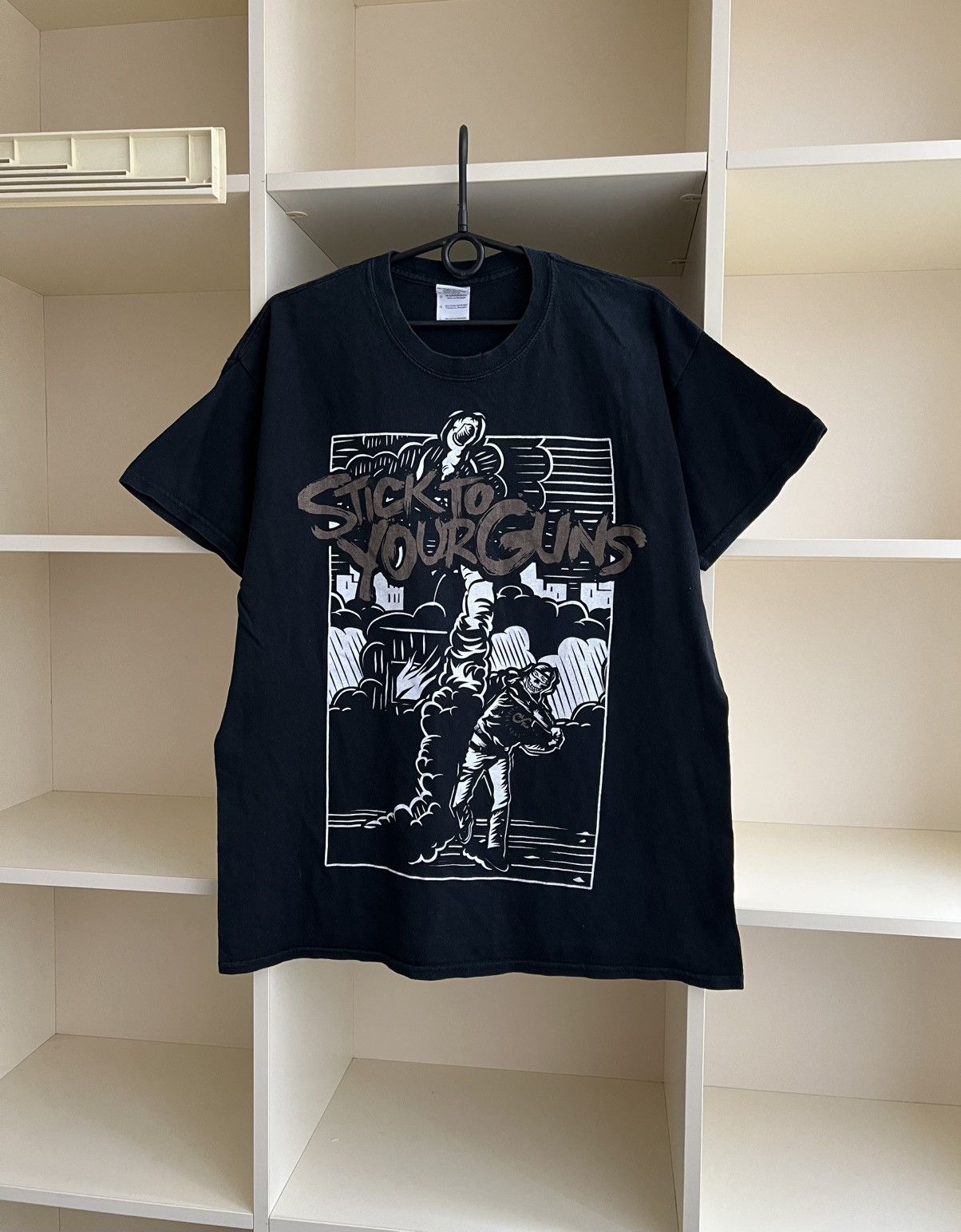 Band Tees Vintage Stick to Your Guns Band Tee Rock T-Shirt Size L Size US XL / EU 56 / 4 - 1 Thumbnail