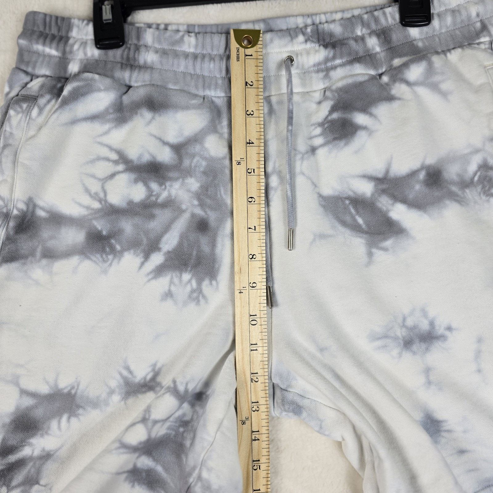 RIPNDIP RIPNDIP Mens Tie Dye Sweat Shorts Size Large Drawstring Cat Size US 33 - 12 Thumbnail