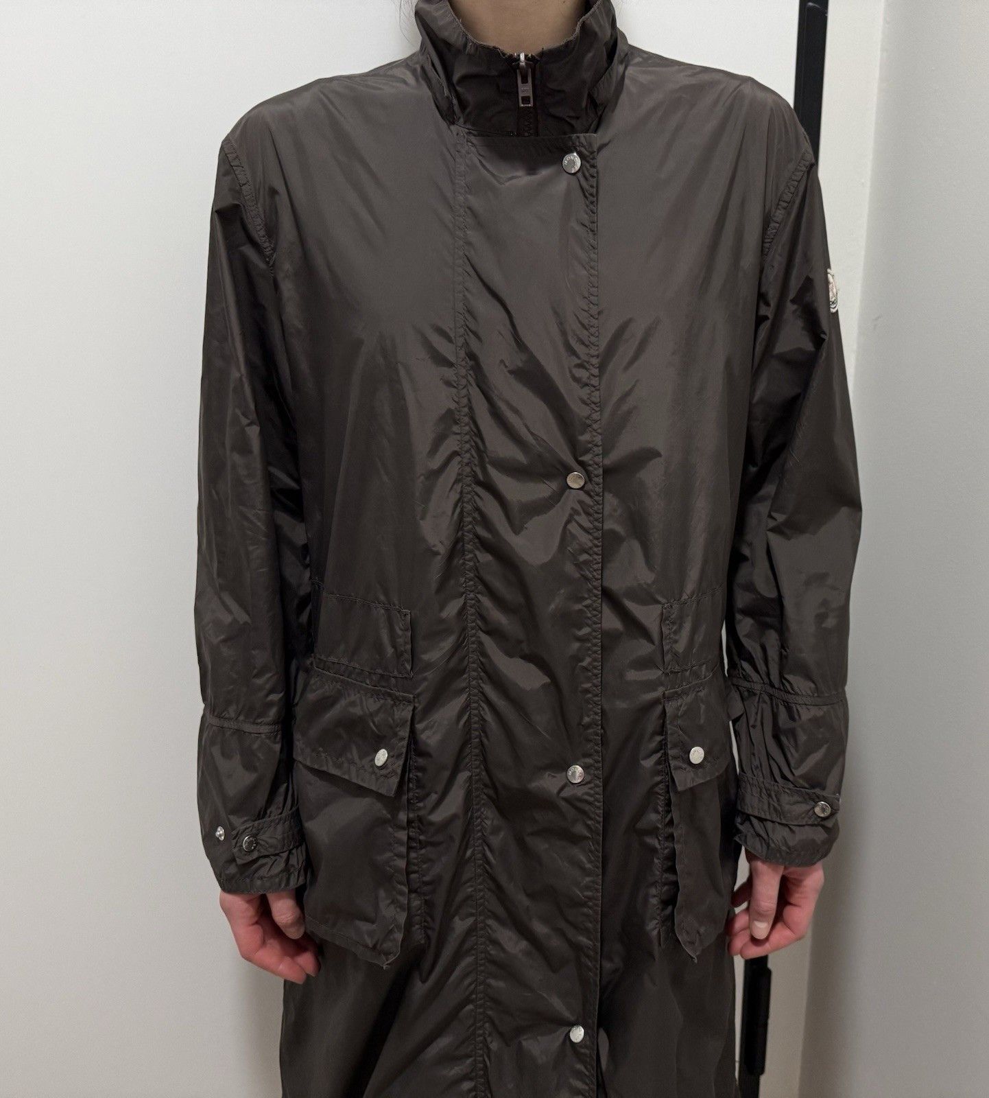 Moncler Vintage Moncler Womens Light Nylon Jacket Rain size 1 Size S / US 4 / IT 40 - 4 Thumbnail
