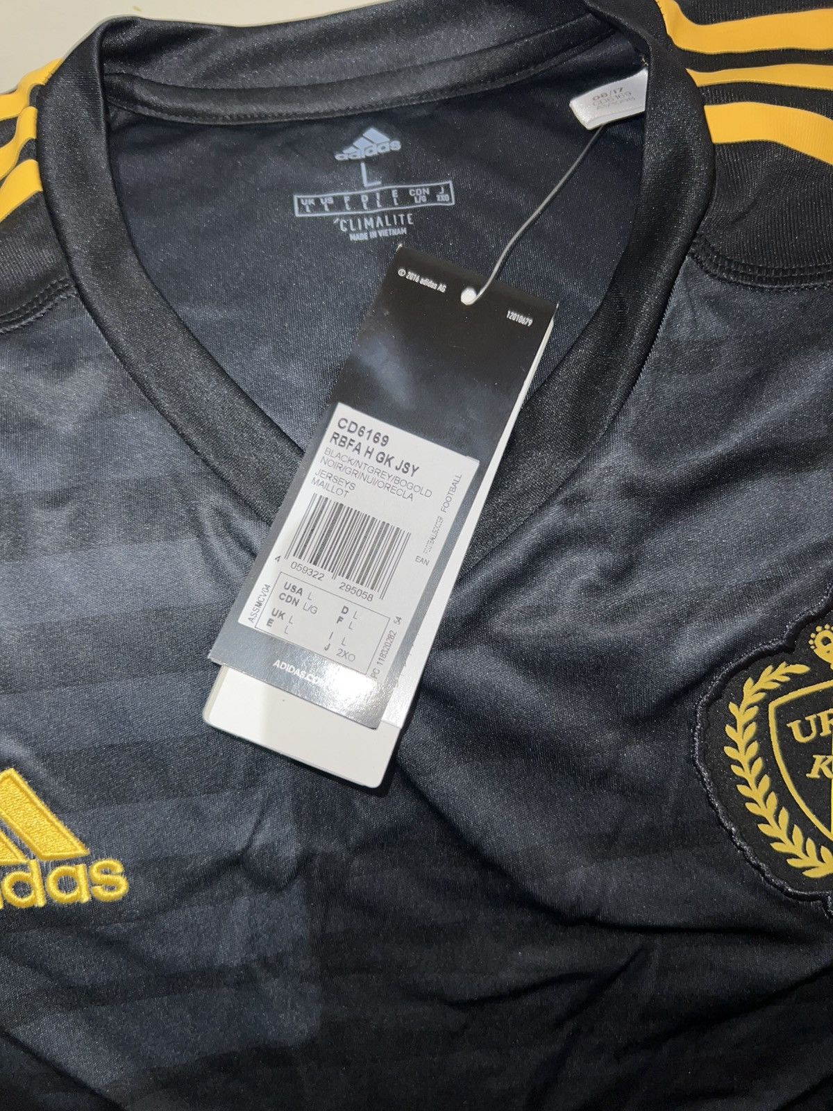 Adidas BELGIUM GOALKEEPER SHIRT HOME WORLD CUP 2018 No Size US L / EU 52-54 / 3 - 3 Thumbnail