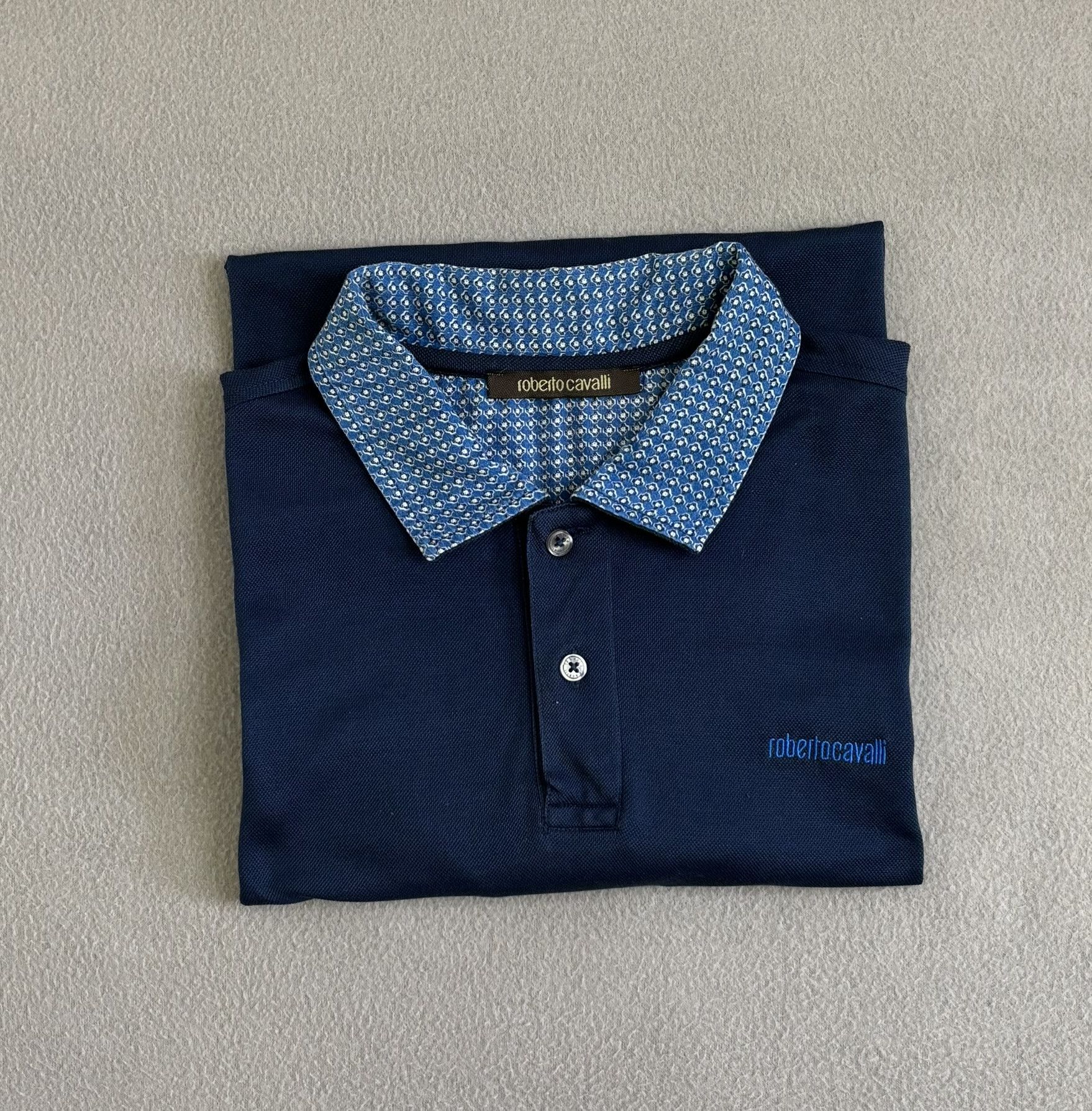 Roberto Cavalli Roberto Cavalli Navy Blue Polo Small Size US S / EU 44-46 / 1 - 18 Thumbnail