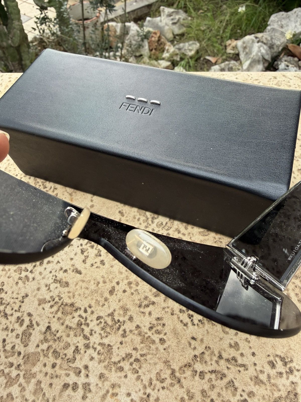 Fendi Fendi Sunglasses FF M0093/S Size ONE SIZE - 8 Thumbnail