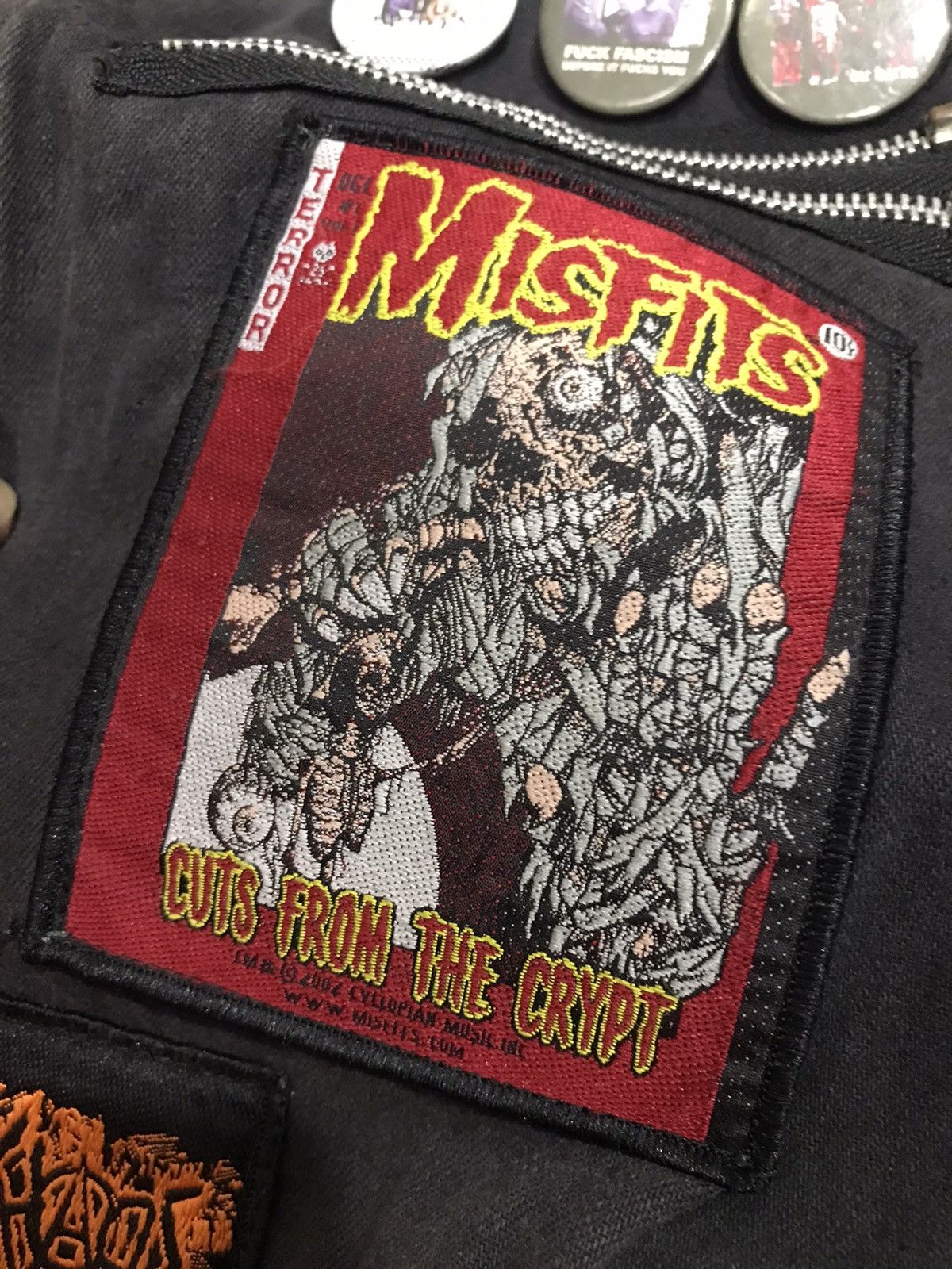 Band Tees Jacket punk………. Size US L / EU 52-54 / 3 - 17 Thumbnail