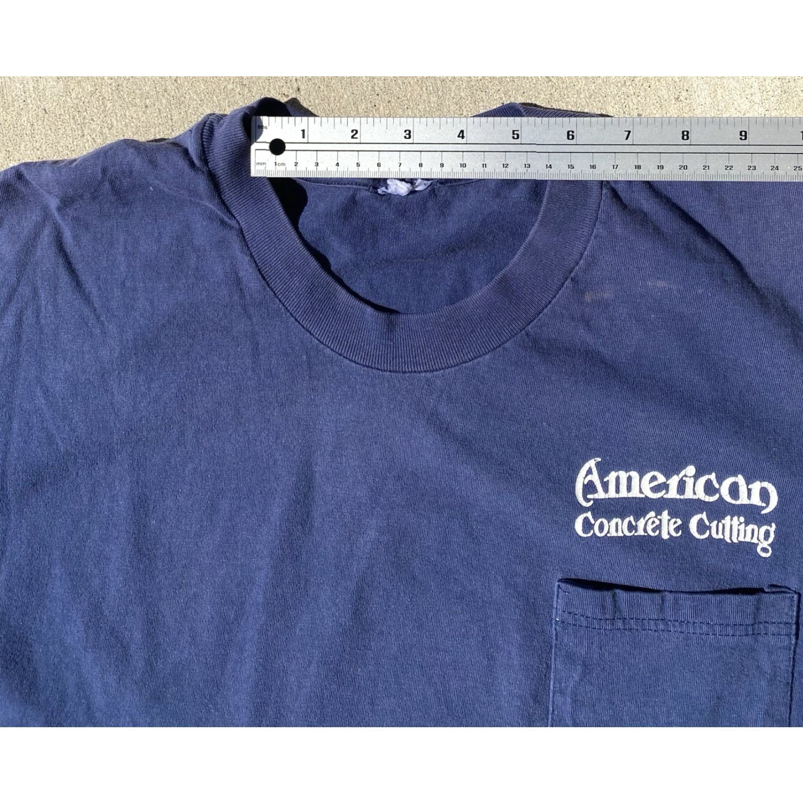 Vintage VINTAGE American Pocket Tee Graphic Graphic T-Shirt XL Blue USA 90s Mens Short Sleeve Crew Neck Pockets Back Graphic 1990s Size US XL / EU 56 / 4 - 6 Thumbnail