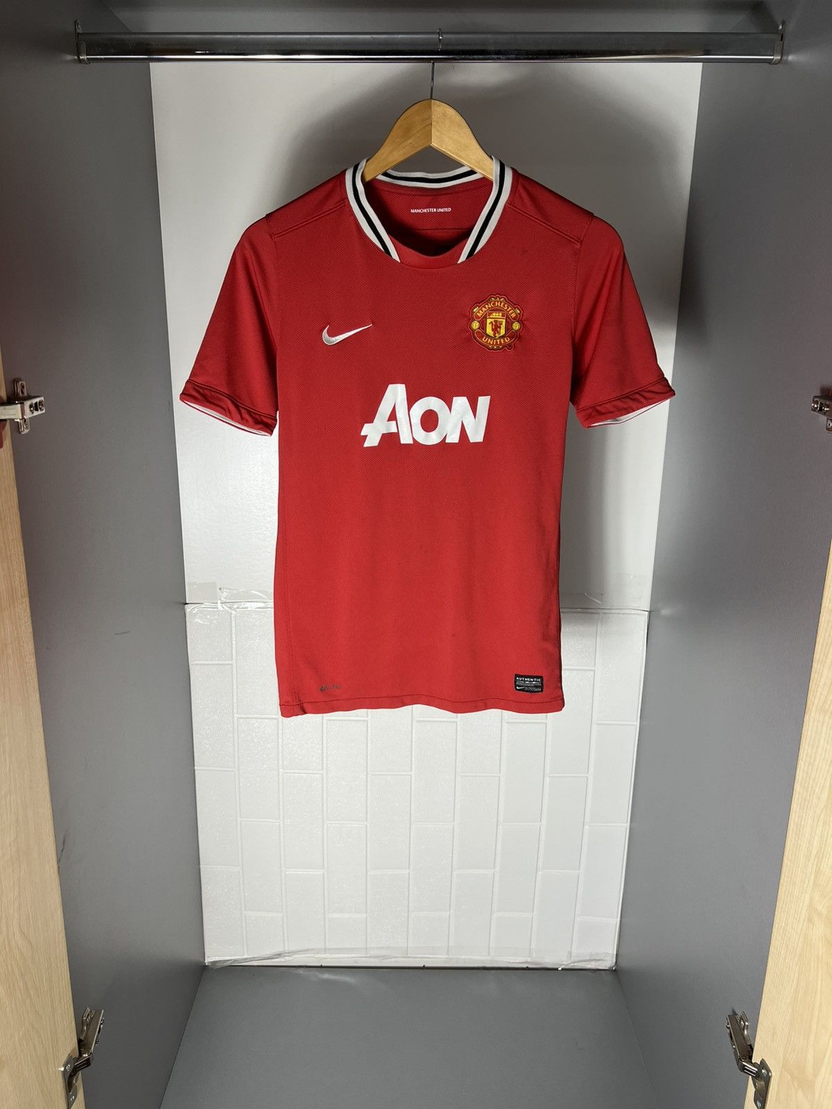 Nike VINTAGE NIKE FC MANCHESTER UNITED ENGLAND SOCCER JERSEY Y2K Size US S / EU 44-46 / 1 - 11 Thumbnail