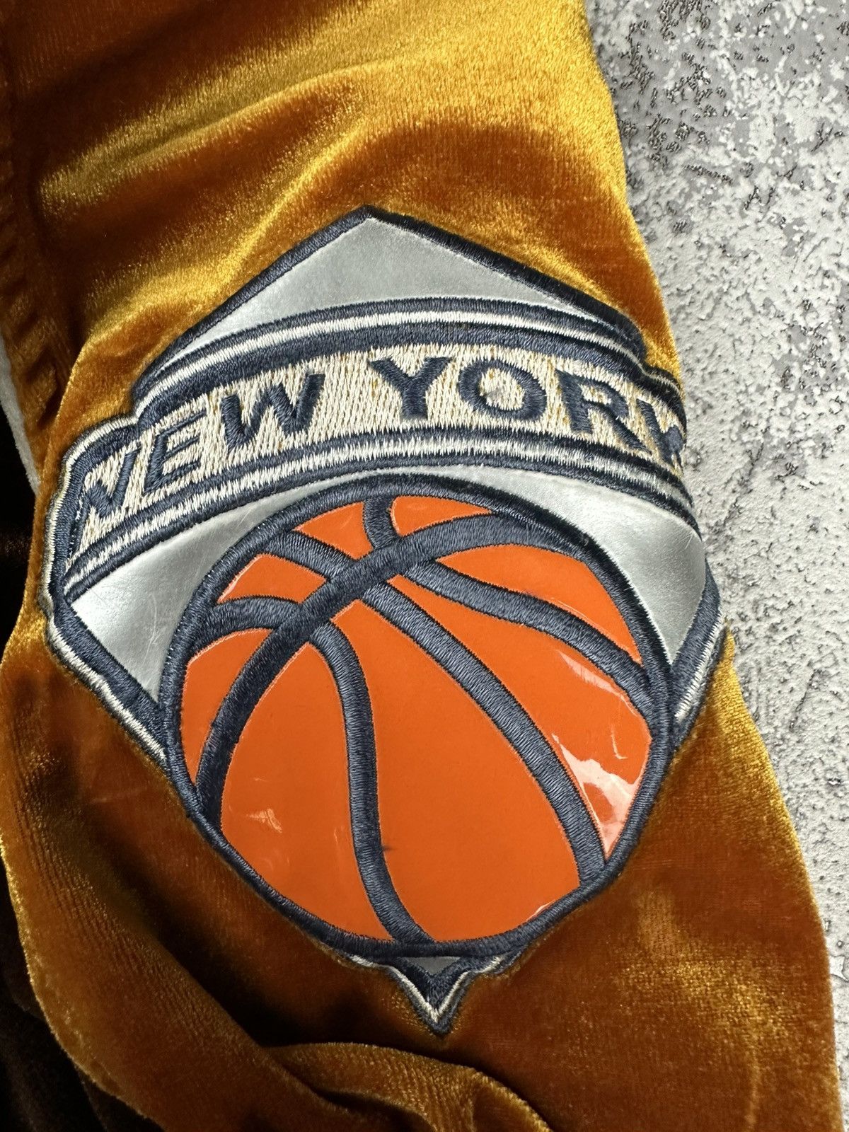 NBA Vintage Bomber NBA Team Patch Velvet Jacket 3XL Retro Size US XXL / EU 58 / 5 - 9 Thumbnail