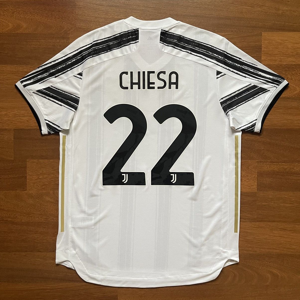 Adidas JUVENTUS ADIDAS 2020/2021 FOOTBALL HOME JERSEY #22 CHIESA Size US L / EU 52-54 / 3 - 1 Thumbnail