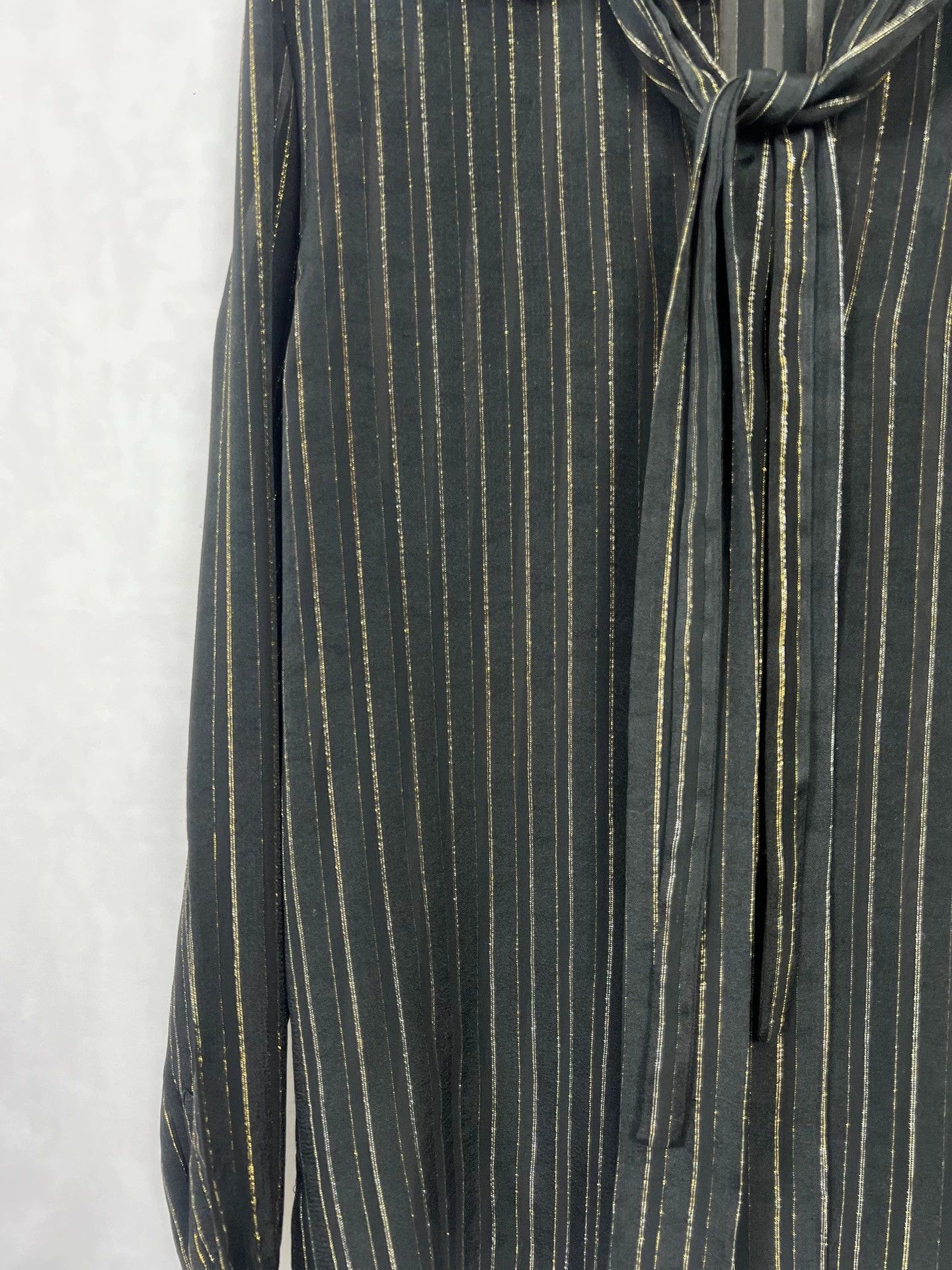 Saint Laurent Paris SLP22FW Silk Black Gold Stripe V-neck Shirt 38 Size US M / EU 48-50 / 2 - 4 Thumbnail