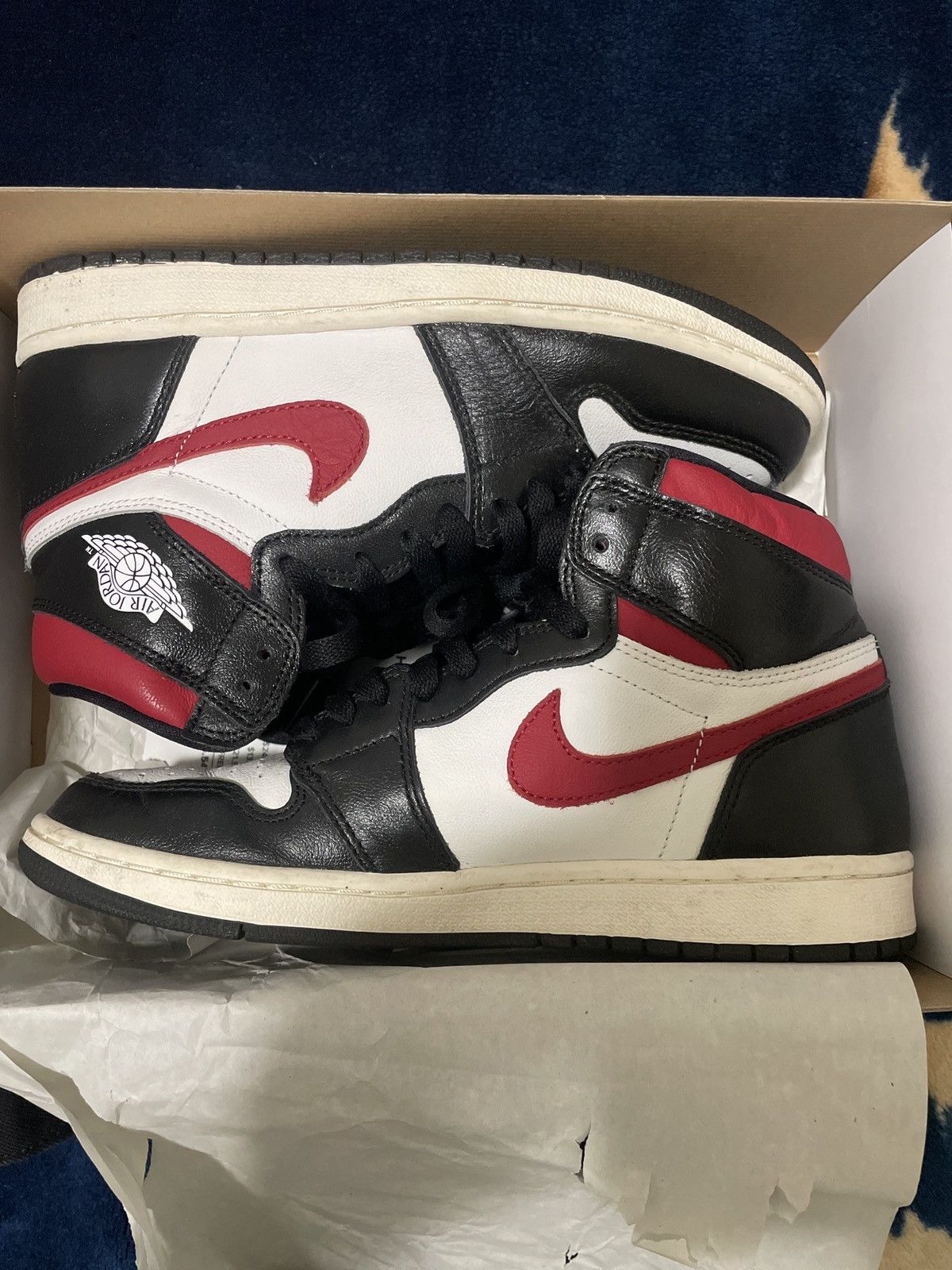 Jordan Brand × Nike Air Jordan 1 Retro High OG Size US 8 / EU 41 - 2 Thumbnail