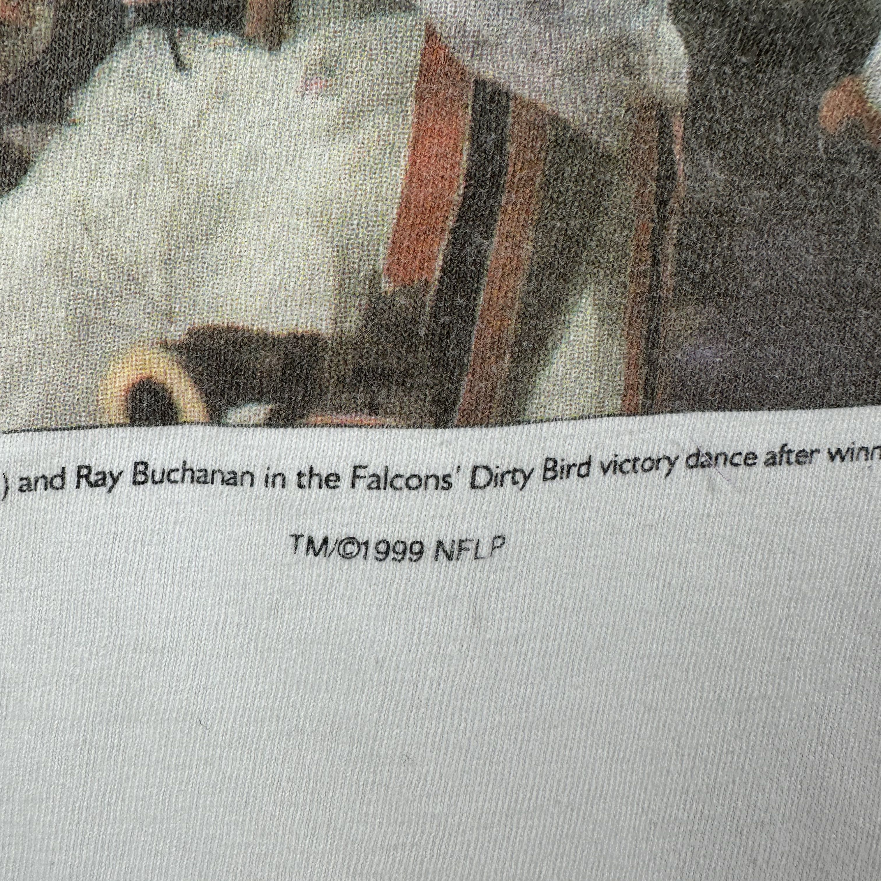 Vintage ​1999 Atlanta Falcons Super Birds! NFL Newspaper​ T-shirt Size US XXL / EU 58 / 5 - 4 Thumbnail