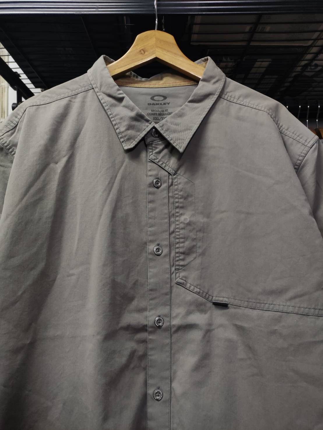 Oakley Oakley Button Up Short Sleeve Shirt Size US XXL / EU 58 / 5 - 2 Thumbnail
