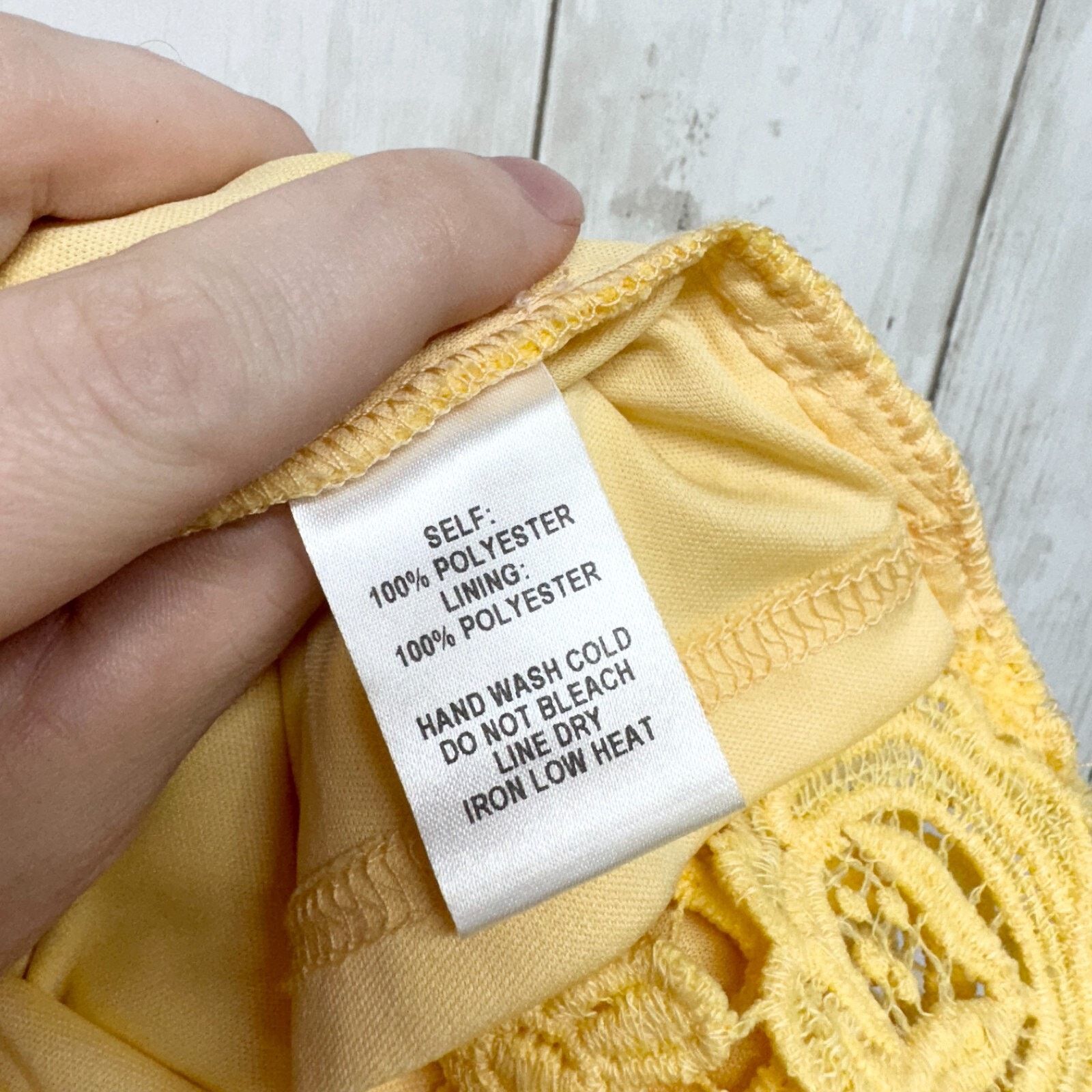Other Lulus M Canary Yellow Love Poem Lace Sleeveless Mini Dress Size M / US 6-8 / IT 42-44 - 4 Thumbnail