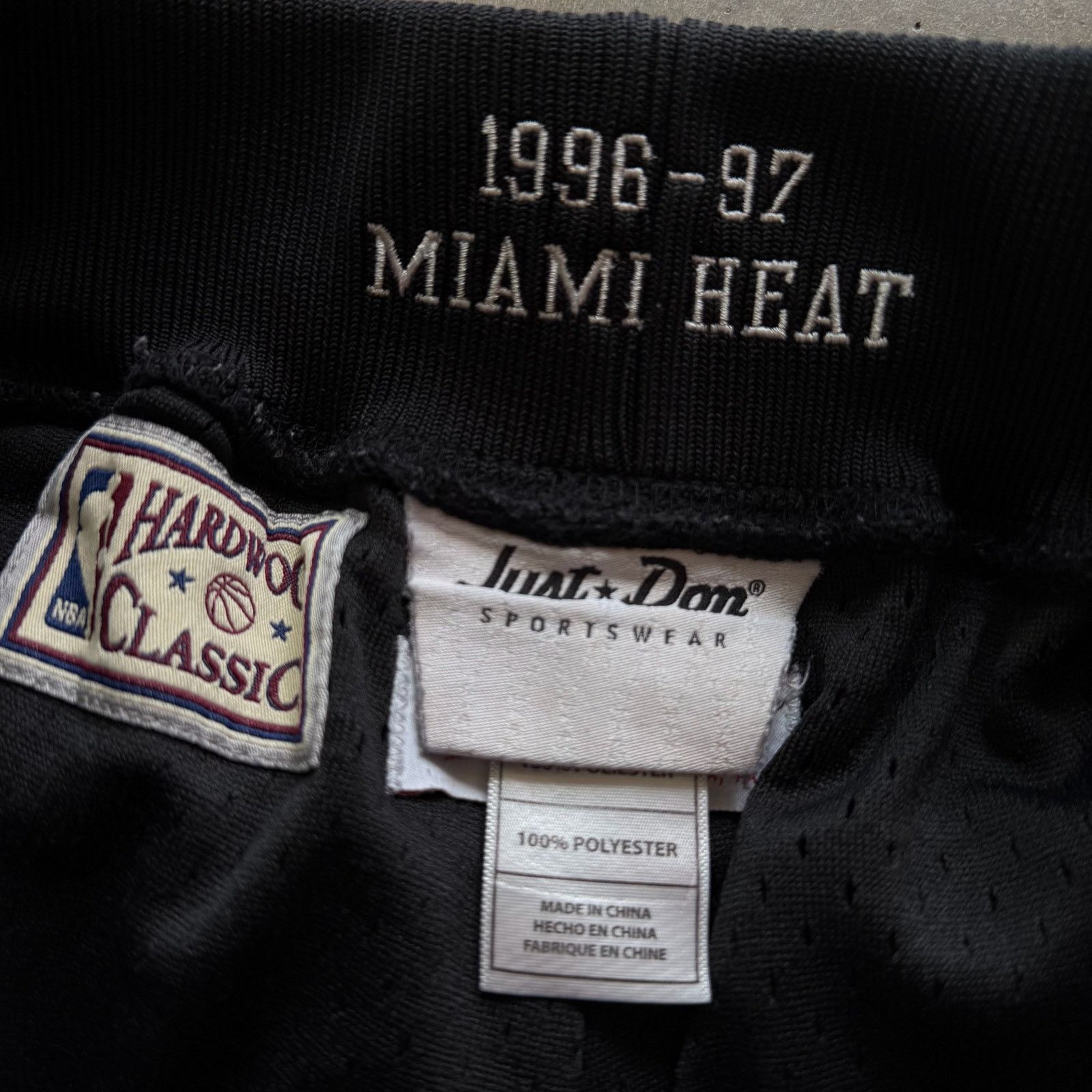 Mitchell & Ness Just Don Mitchell & Ness Heat Basketball Shorts Size US 32 / EU 48 - 7 Thumbnail