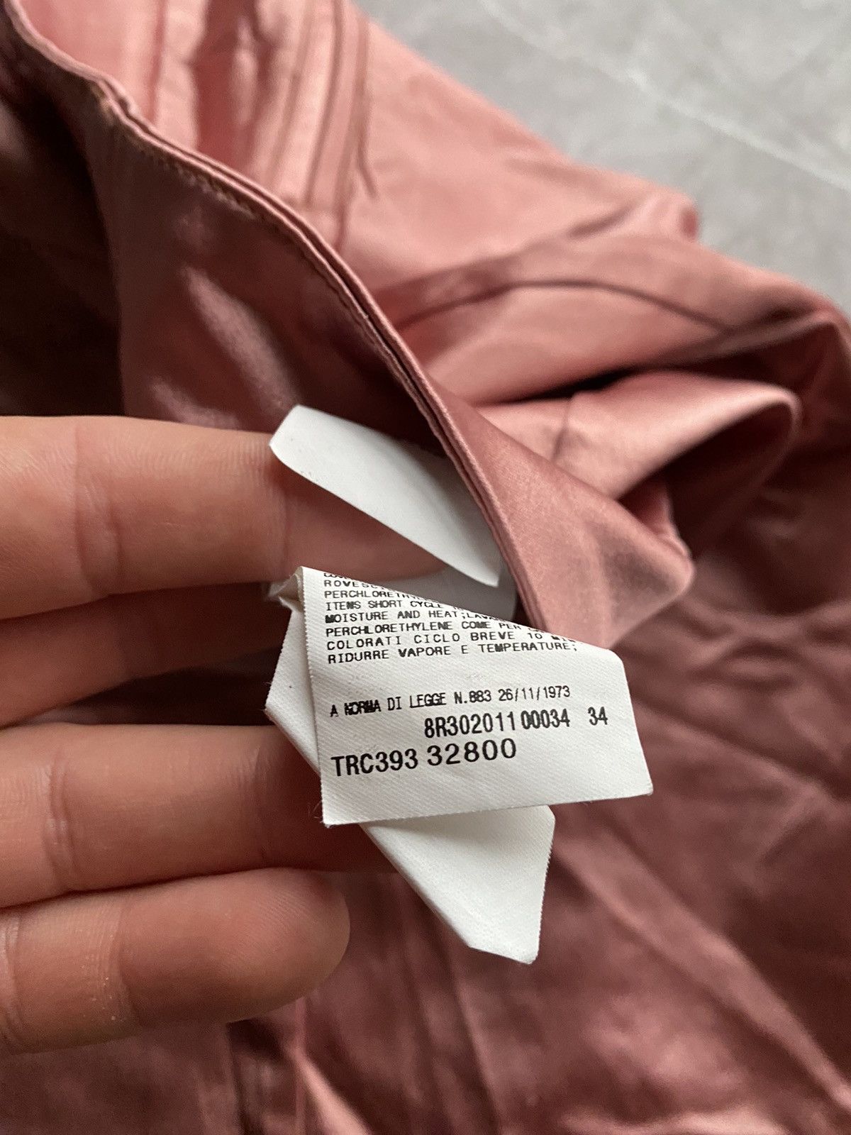 John Galliano Rare Jonh Galliano Midi Pink Skirt Made in Italy Size 28" / US 6 / IT 42 - 12 Thumbnail