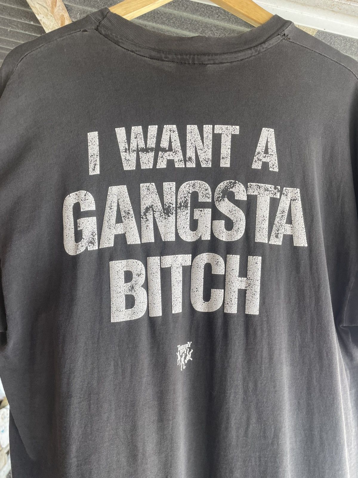 Vintage Vintage “Apache Gangsta Bitch” Tee – Rare 90s Hip Hop ERD Size US XL / EU 56 / 4 - 5 Thumbnail