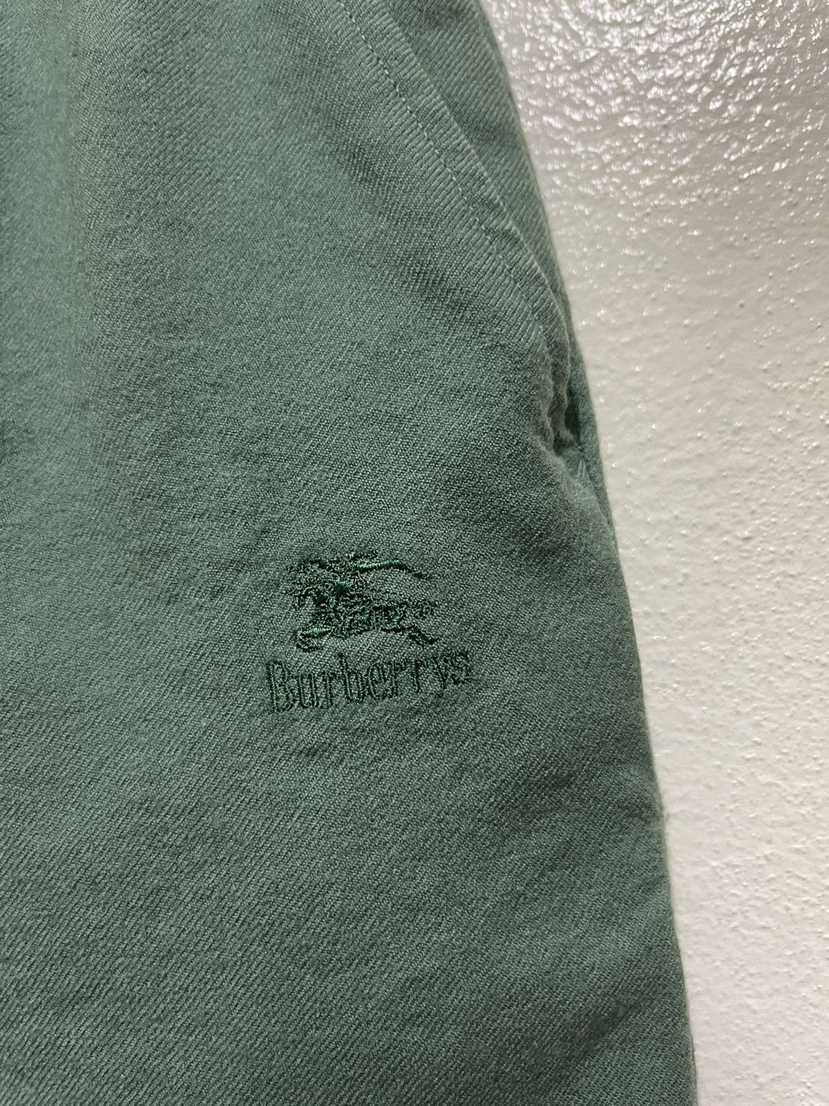 Burberry × Japanese Brand Burberrys Golf Short Pants Size 24" / US 00 / IT 34 - 6 Thumbnail