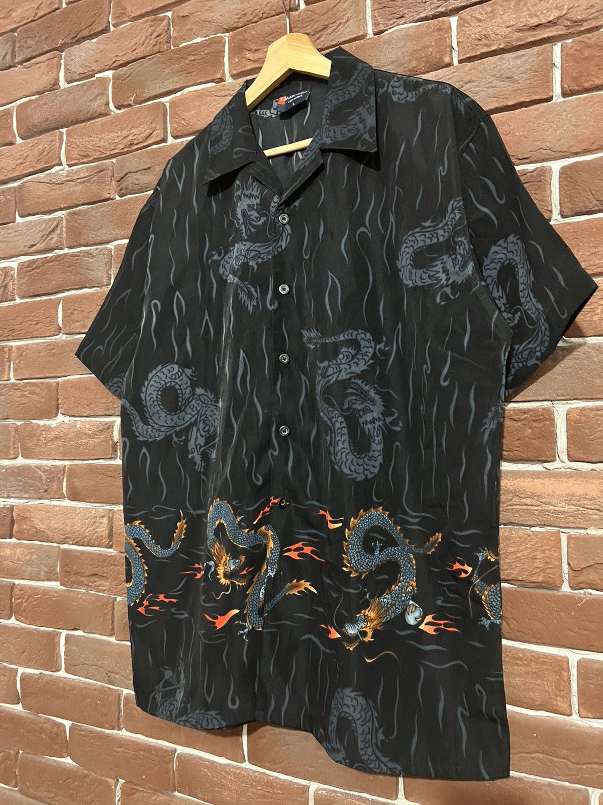 Japanese Brand Vintage Y2k Dragon Flames Drip Button Up Shirt Lik Prada Y2k Size US L / EU 52-54 / 3 - 3 Thumbnail