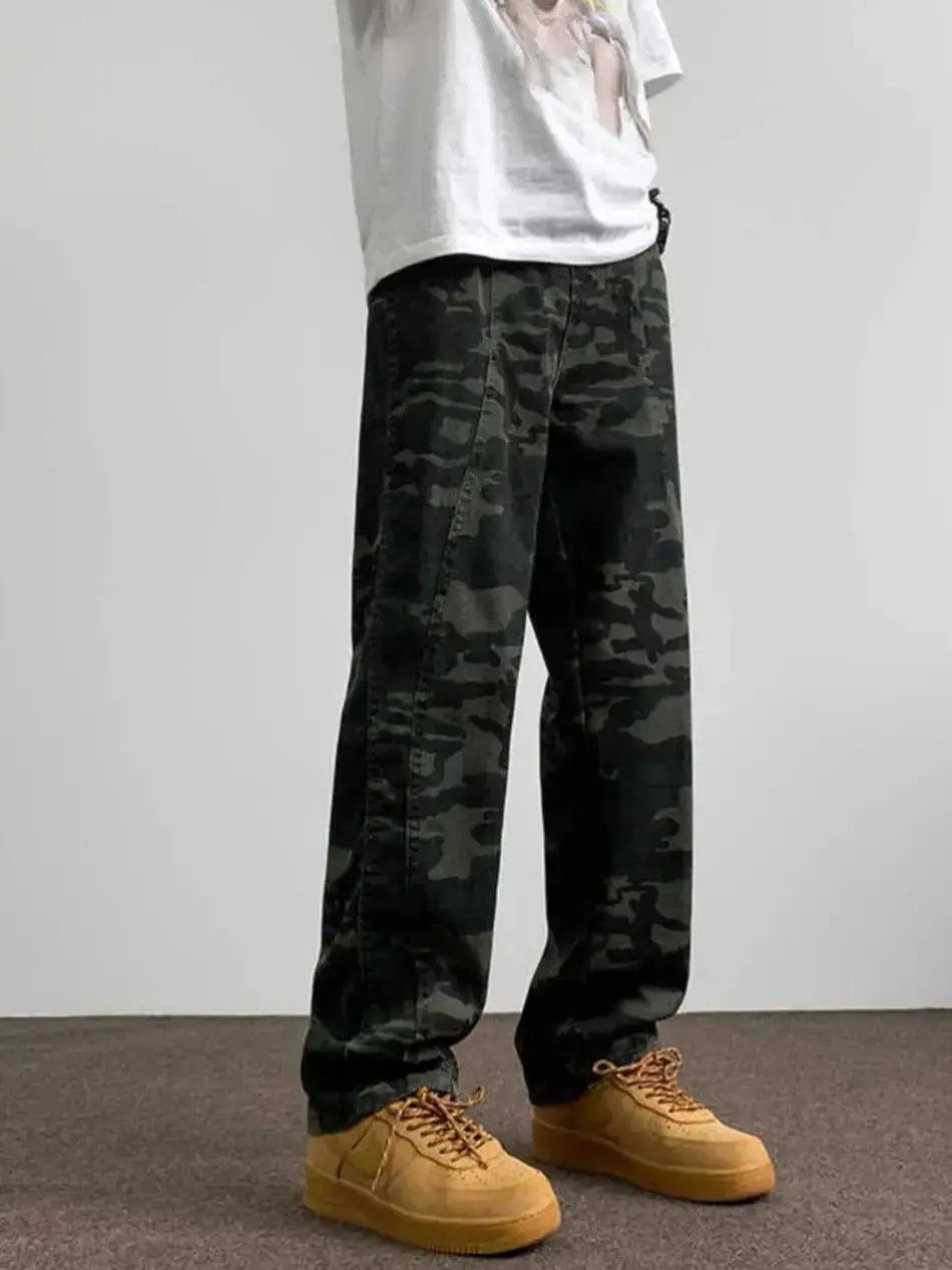 Japanese Brand Loose fitting straight leg camouflage jeans Size US 30 / EU 46 - 4 Thumbnail