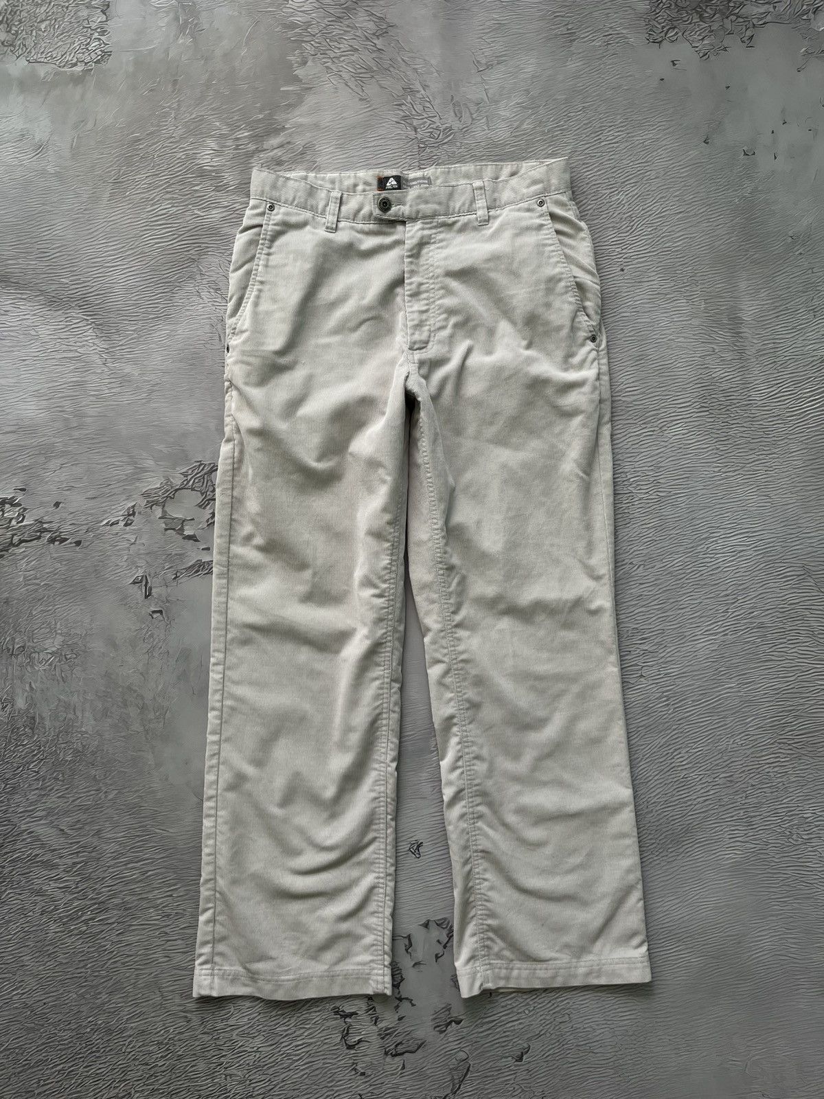 Vintage Y2K Nike ACG Vintage Velvet Streetwear Pants White Size US 32 / EU 48 - 2 Thumbnail