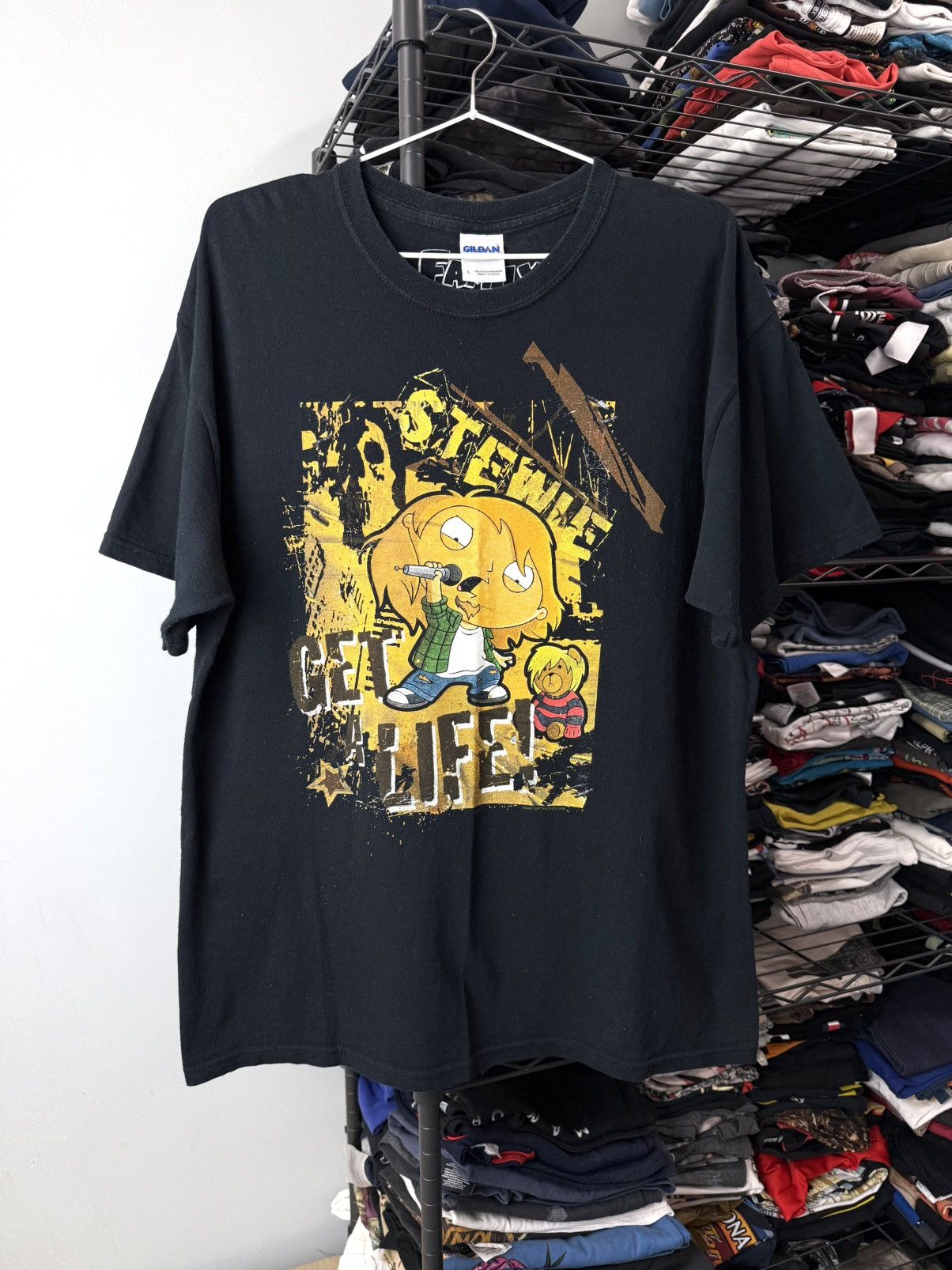 Other 2000’s Vintage Family Guy Cartoon Fox T Shirt Size US L / EU 52-54 / 3 - 1 Thumbnail
