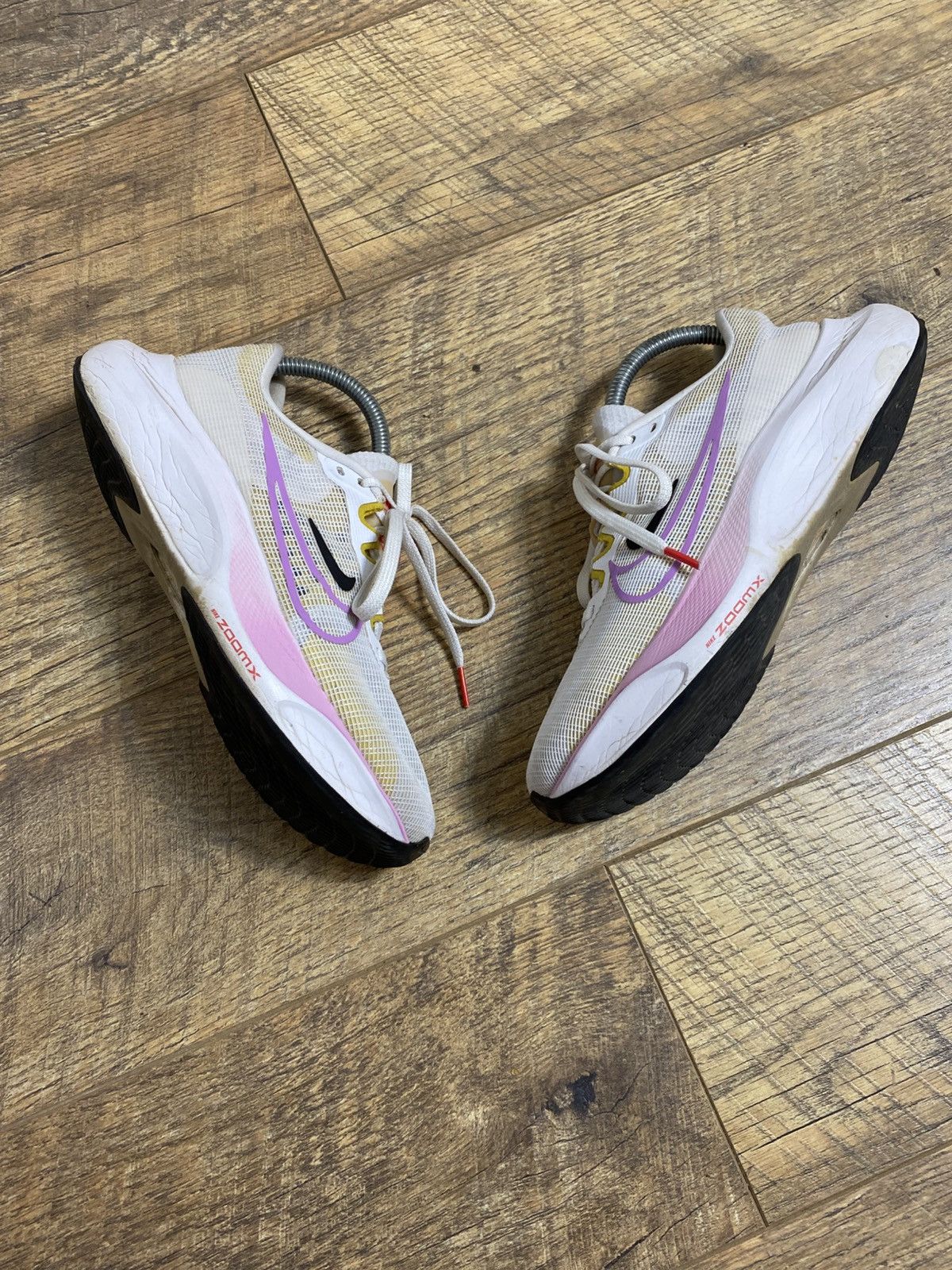 Nike Nike ZoomX Streakfly White Pink Yellow Premium Running Shoes Size US 10 / IT 40 - 2 Thumbnail