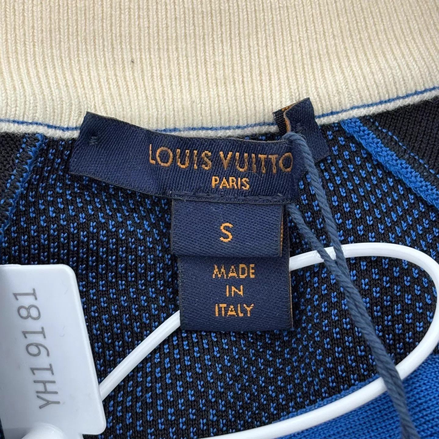 Louis Vuitton LV Metal Logo Shoulder Pad Half-Zip Short Sleeve S Size S / US 4 / IT 40 - 3 Thumbnail