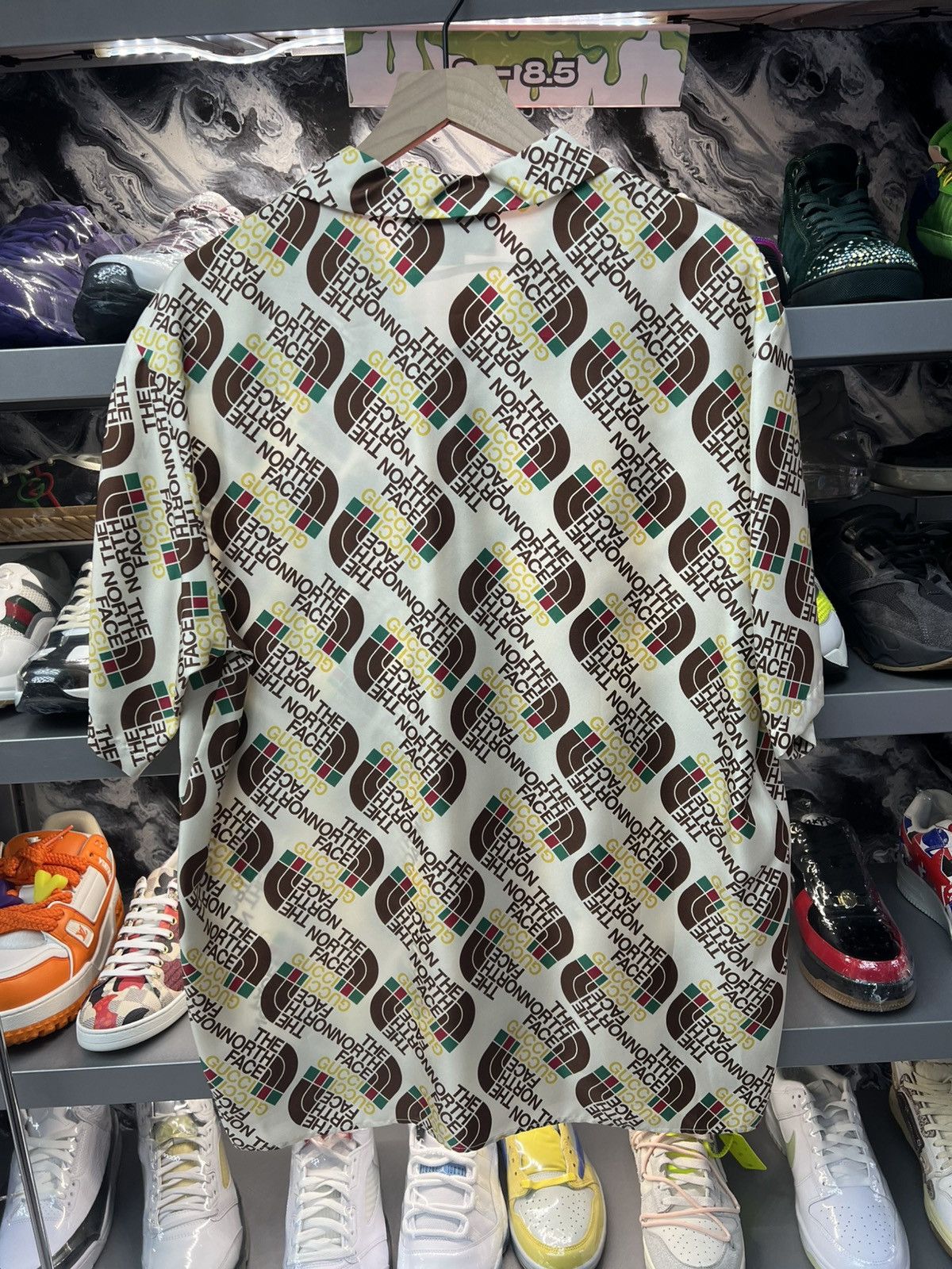 Gucci Gucci x Northface Silk Button Up Size US M / EU 48-50 / 2 - 2 Thumbnail