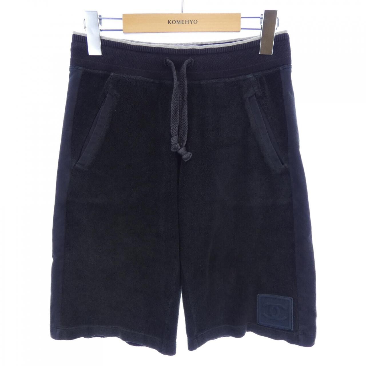 Chanel Chanel Chanel P34164K01049 Shorts Others Shorts P34164K01049 DUTY FREE for USA Size ONE SIZE - 1 Thumbnail