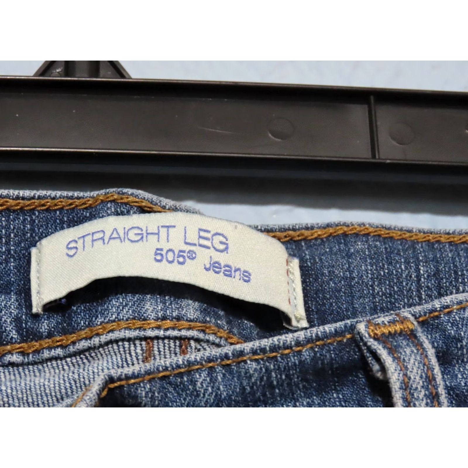 Levi's Levi's 505 Jeans Women Short 10 31x30 Blue Denim Straight Mid Wash Regular Rise Pants Size 32" / US 10 / IT 46 - 5 Thumbnail