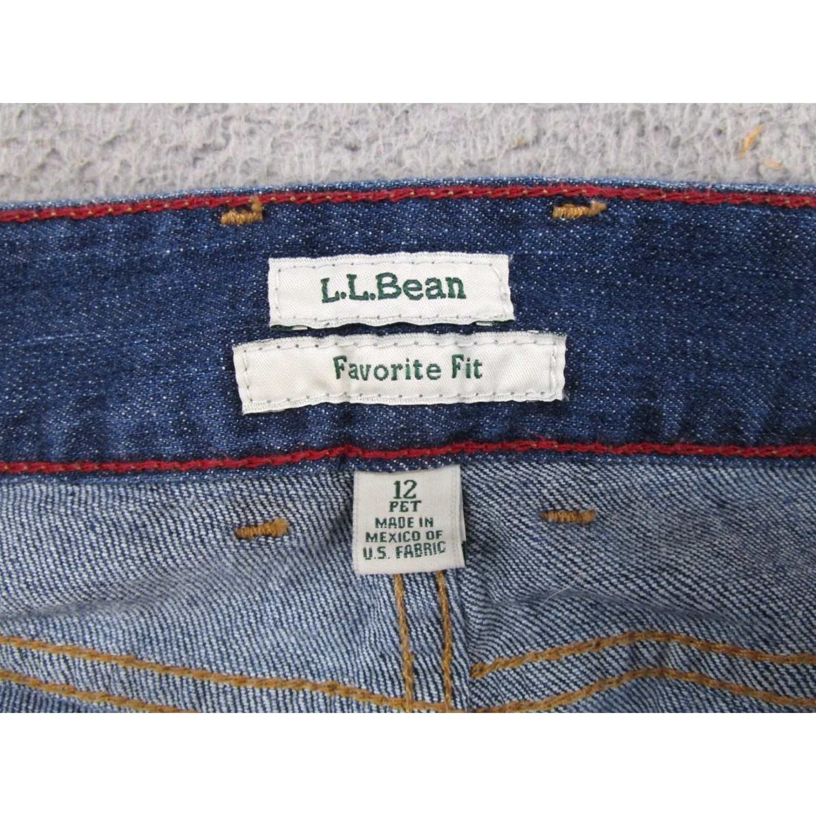 Vintage LL Bean Favorite Fit Straight Jeans 12 Petite Women's 275428 Blue 32x27 Size 34" / US 12 / IT 48 - 4 Thumbnail