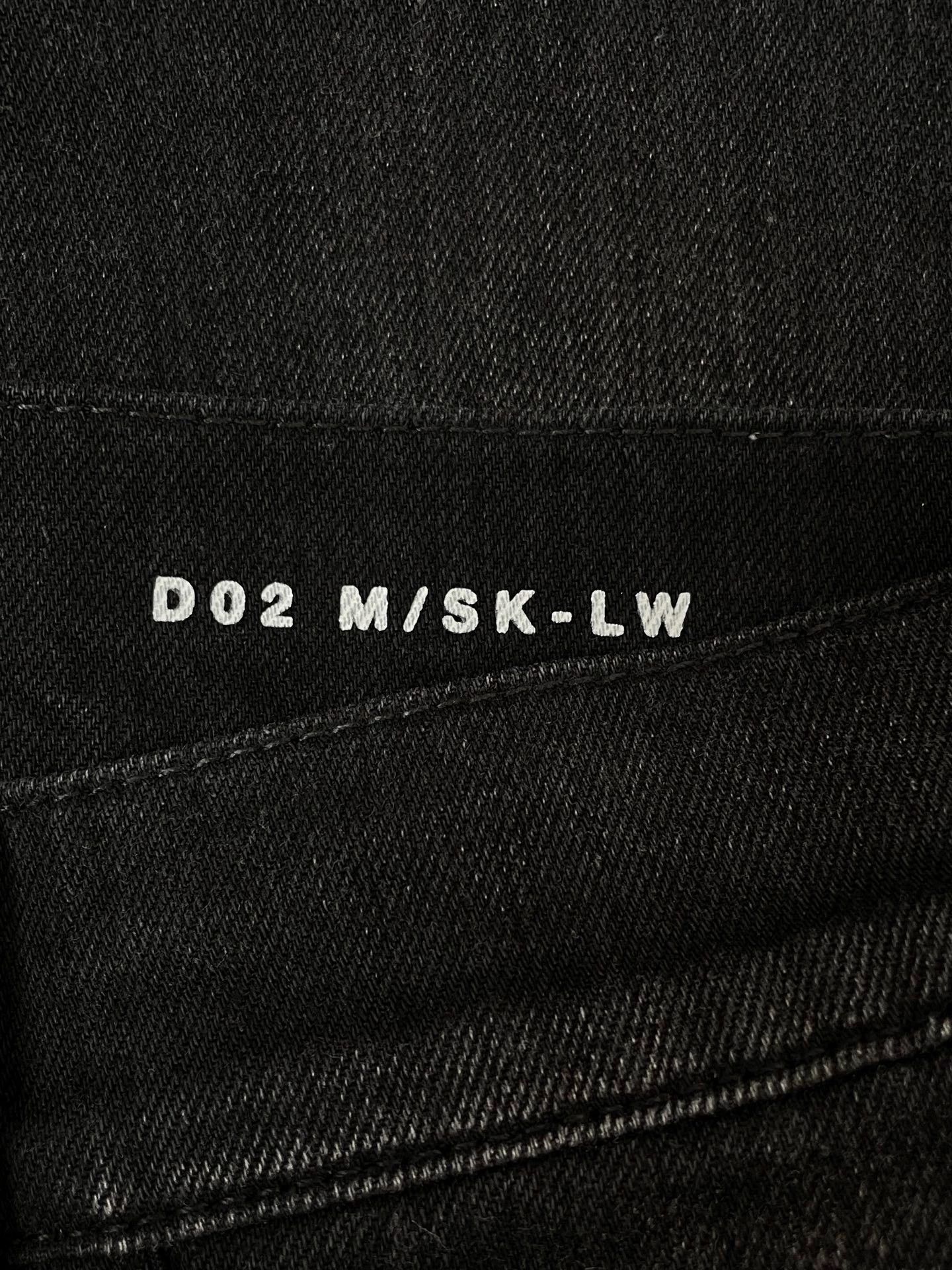 Saint Laurent Paris Saint Laurent D02 Straight Jeans Black 30 Size US 30 / EU 46 - 4 Thumbnail
