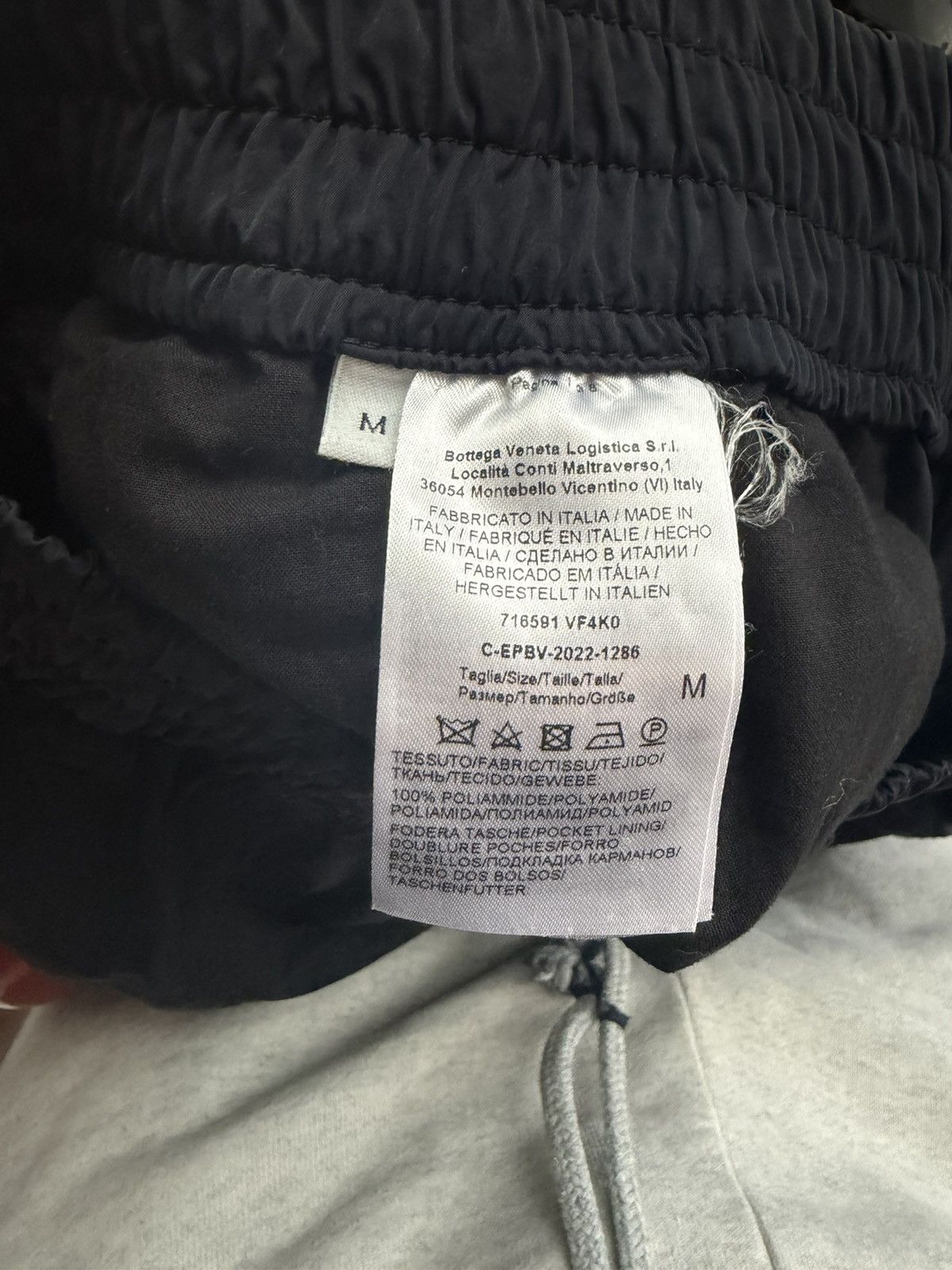 Bottega Veneta Bottega Veneta - Nylon cargo pants Size US 32 / EU 48 - 4 Thumbnail