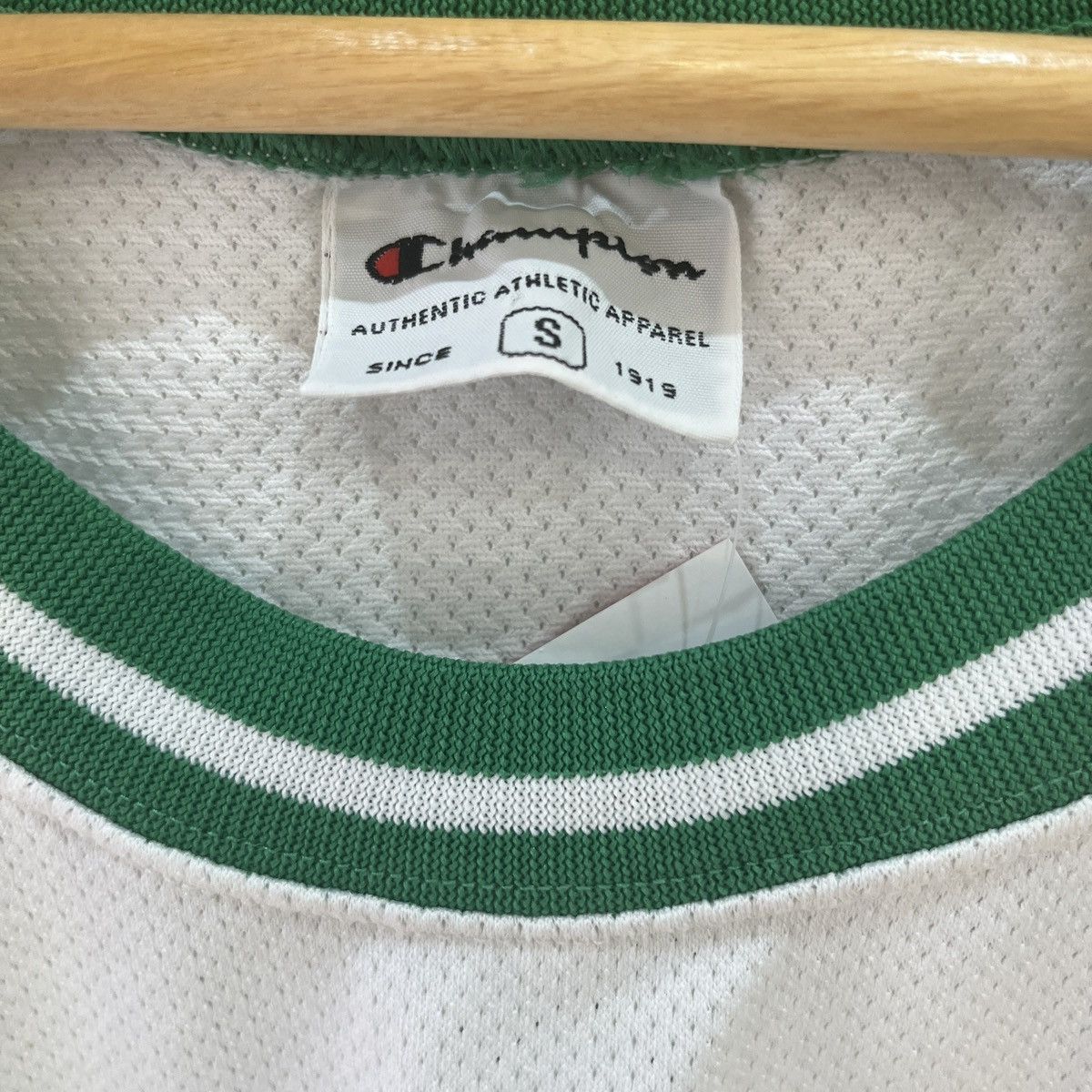Champion × NBA × Vintage Boston Celtics 2004-08 Home Paul Pierce #34 Champion Jersey Size US S / EU 44-46 / 1 - 7 Thumbnail