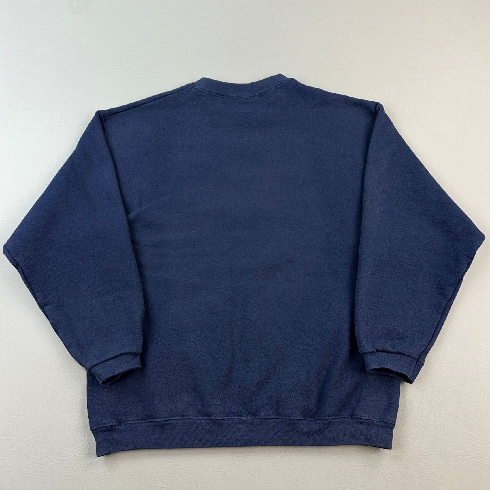 Vintage Vintage Alaska Sweatshirt Mens Large Heavyweight Map Graphic Pullover USA 90s Size US L / EU 52-54 / 3 - 6 Thumbnail