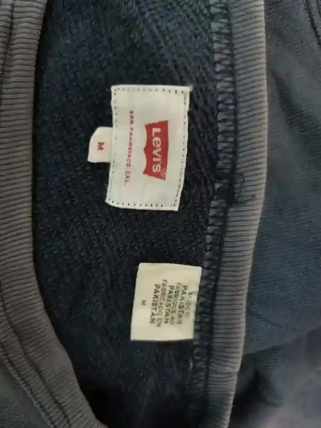 Levi's Vintage Levi's Big Logo Sweatshirt Size US M / EU 48-50 / 2 - 6 Thumbnail