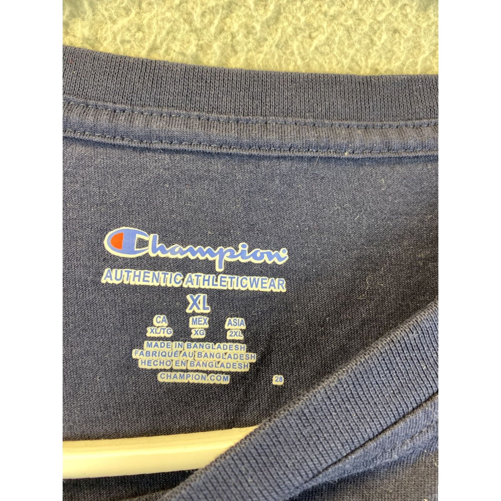 Champion Vintage Champion University of Michigan T-Shirt Men XL Blue Embroidered Logo 86-24 Size US XL / EU 56 / 4 - 4 Thumbnail