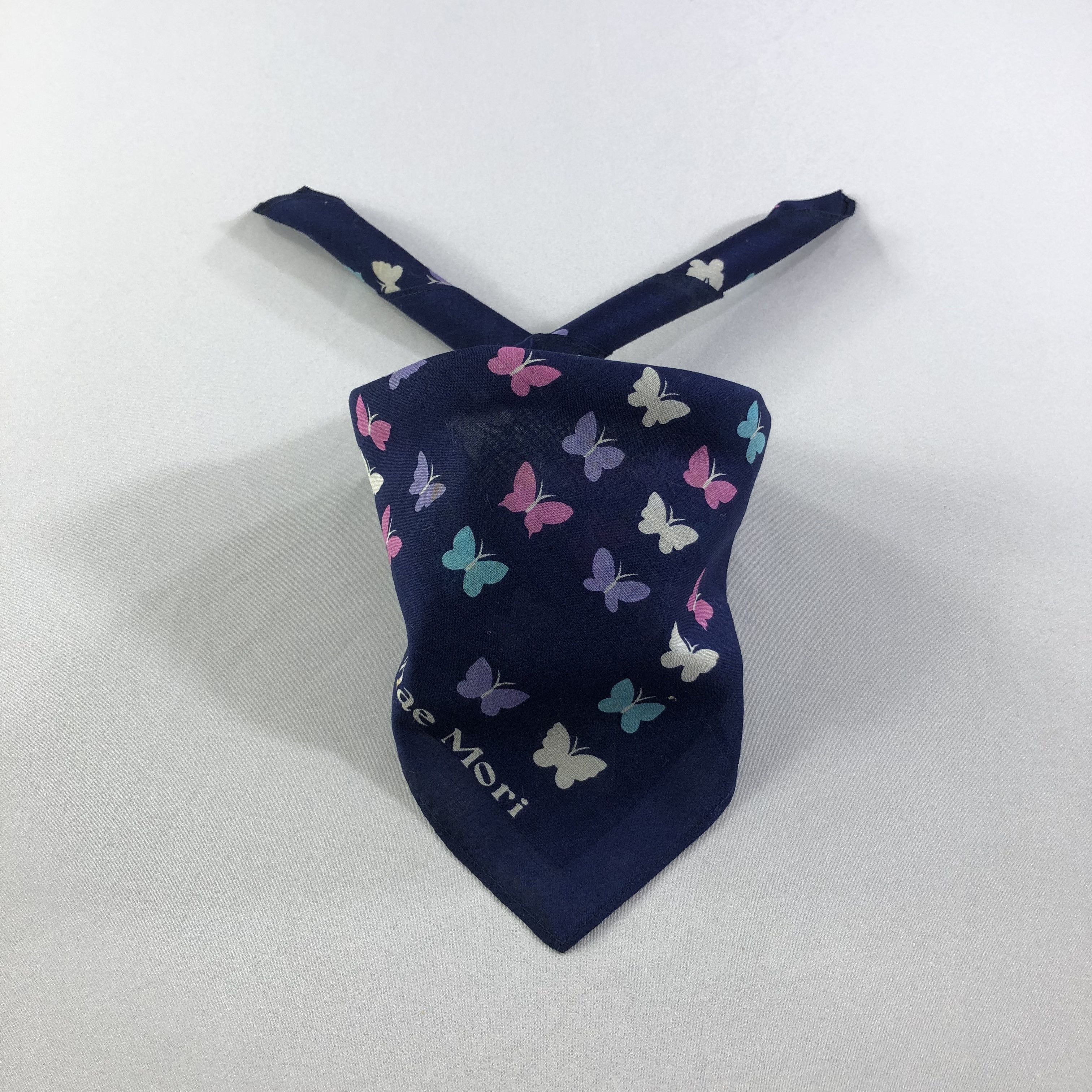 Hanae Mori Hanae Mori Handkerchief Neckerchief Bandana H1874 Size ONE SIZE - 1 Thumbnail