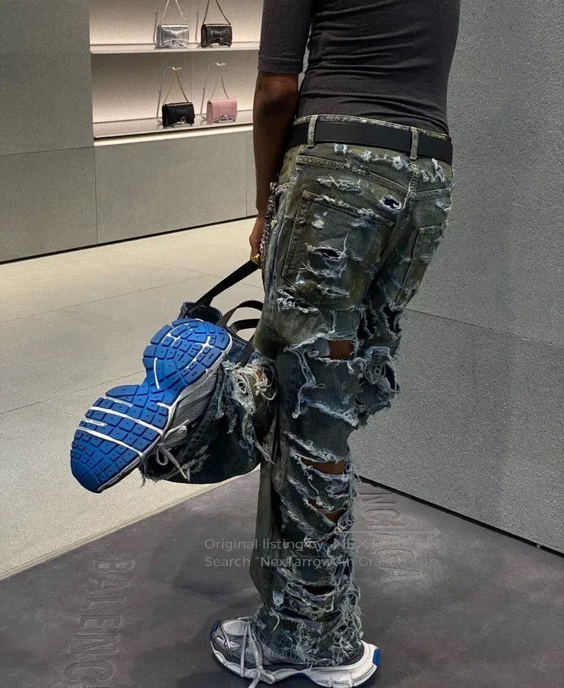 Balenciaga Balenciaga size S Indigo Tie-dye Denim Pants Size US 27 - 9 Thumbnail
