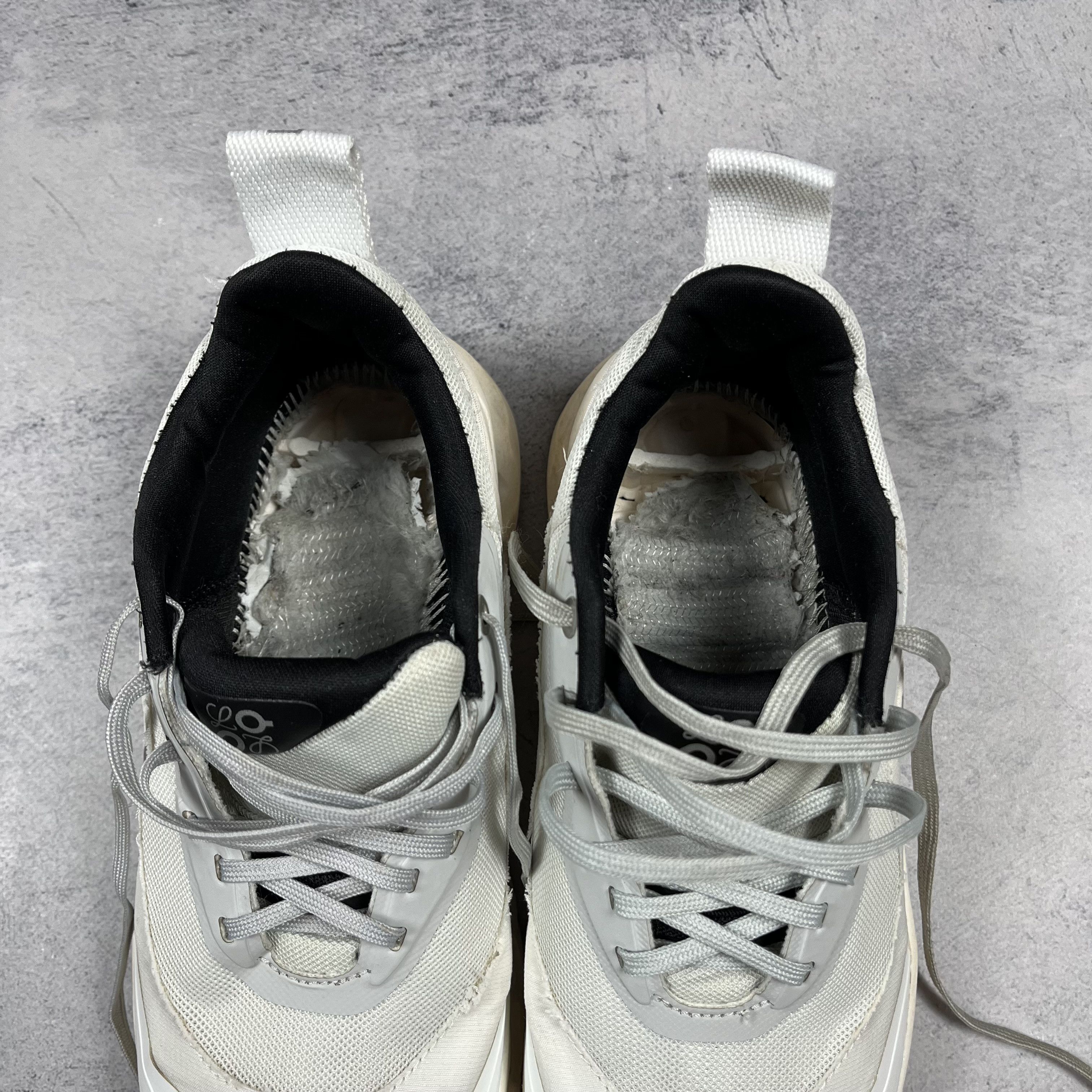 On On Running X Loewe Cloudtlit 2.0 Low Top Sneakers Size US 7 / IT 37 - 23 Thumbnail