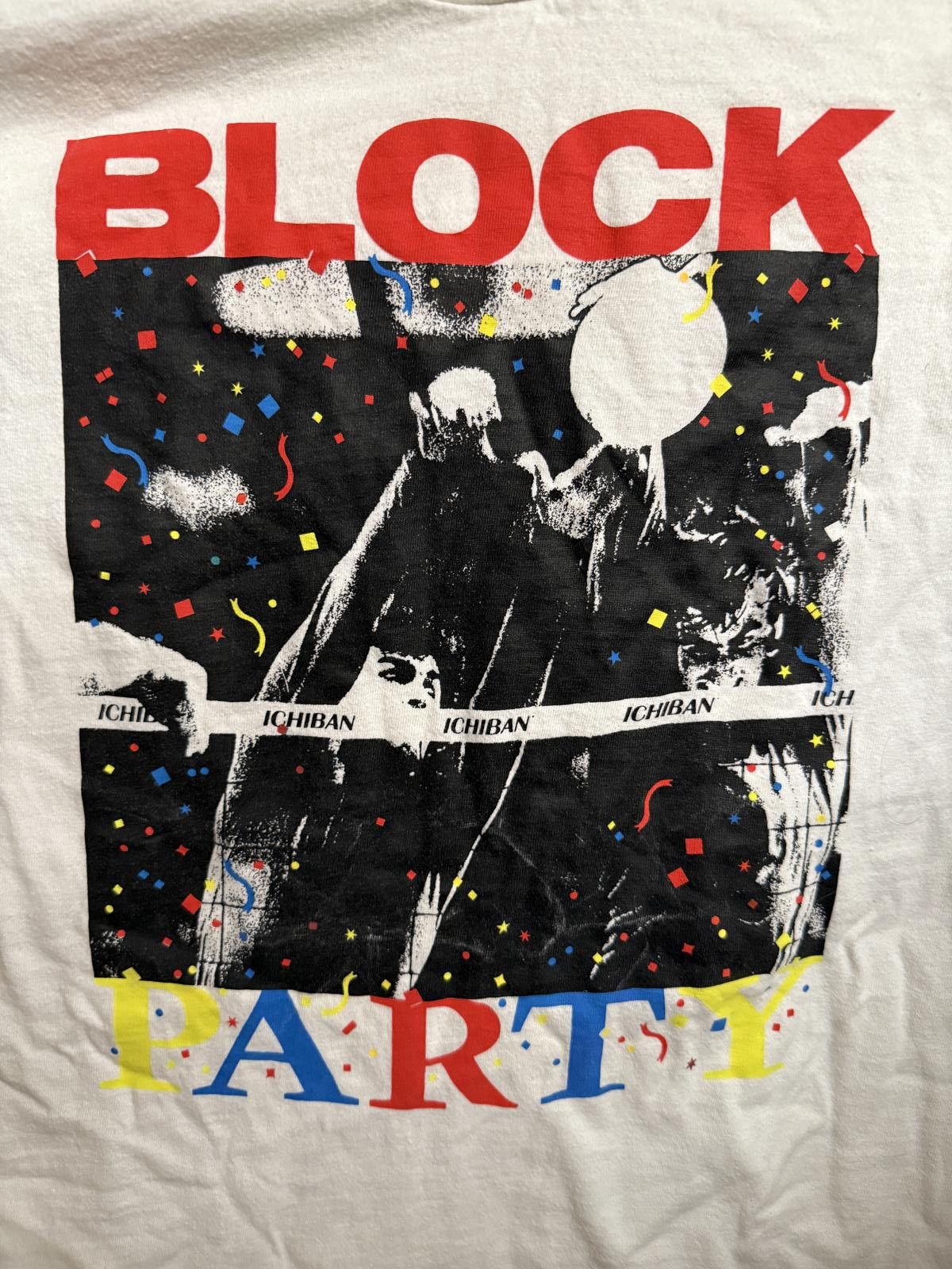 Hanes VTG Volleyball T-shirt Art Block Party Ichiban Net - XL Size US XL / EU 56 / 4 - 3 Thumbnail