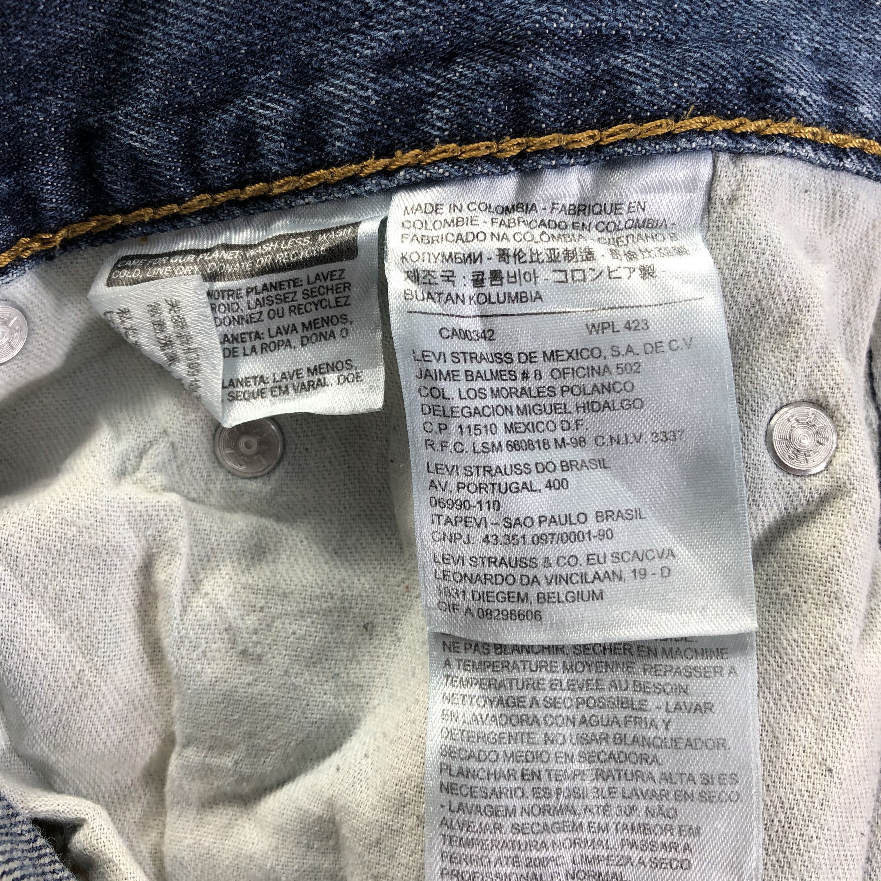 Levi's Vintage Blue Wash Levis 559 Jeans-J4155 Size US 37 - 10 Thumbnail