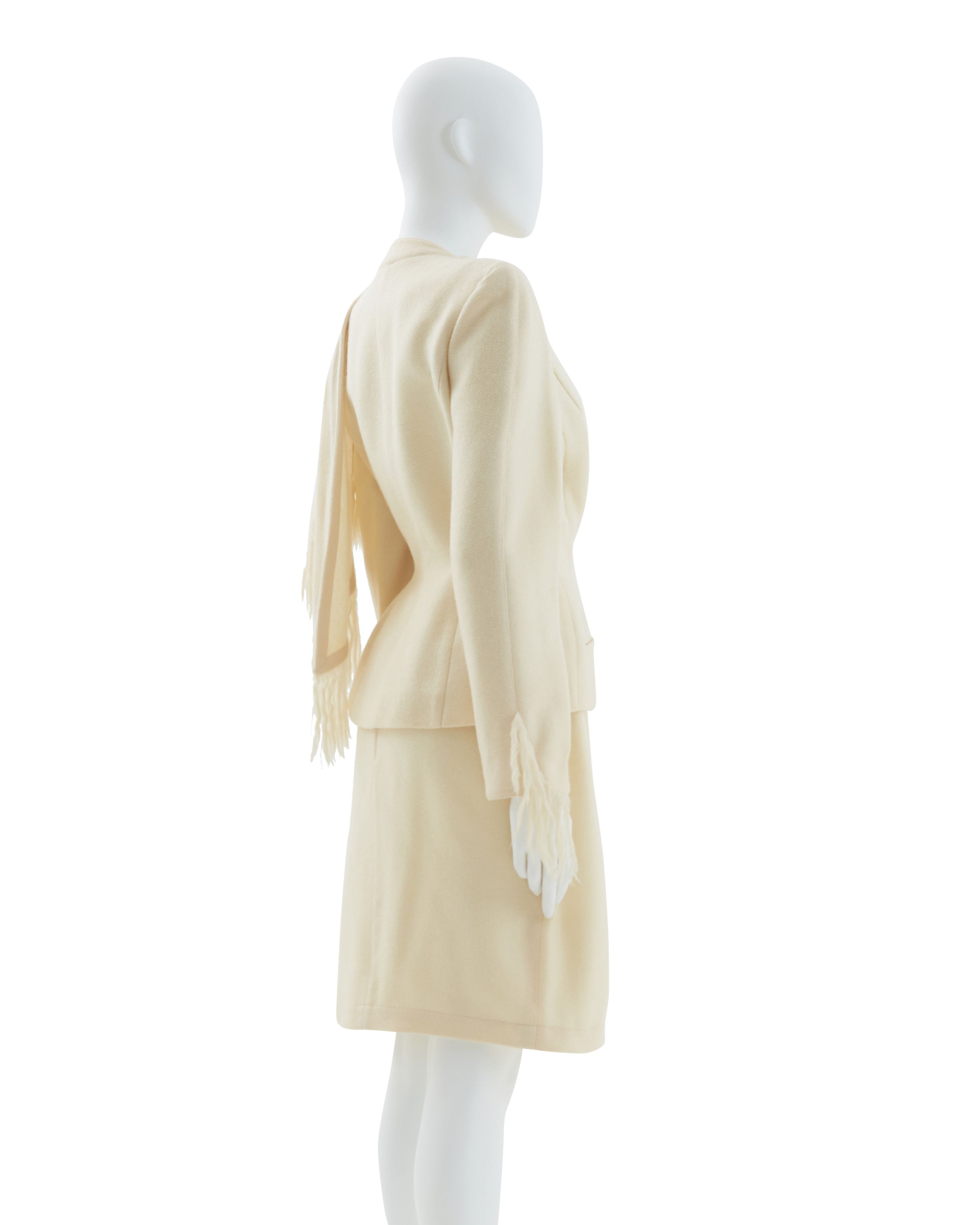 Thierry Mugler Off-white mohair fringe scarf collar jacket and skirt suit Size M / US 6-8 / IT 42-44 - 4 Thumbnail