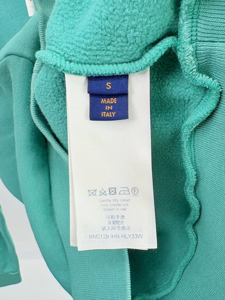 Louis Vuitton Louis Vuitton Lake Green Pin Embroidered LOGO Hoodie Size US S / EU 44-46 / 1 - 5 Thumbnail