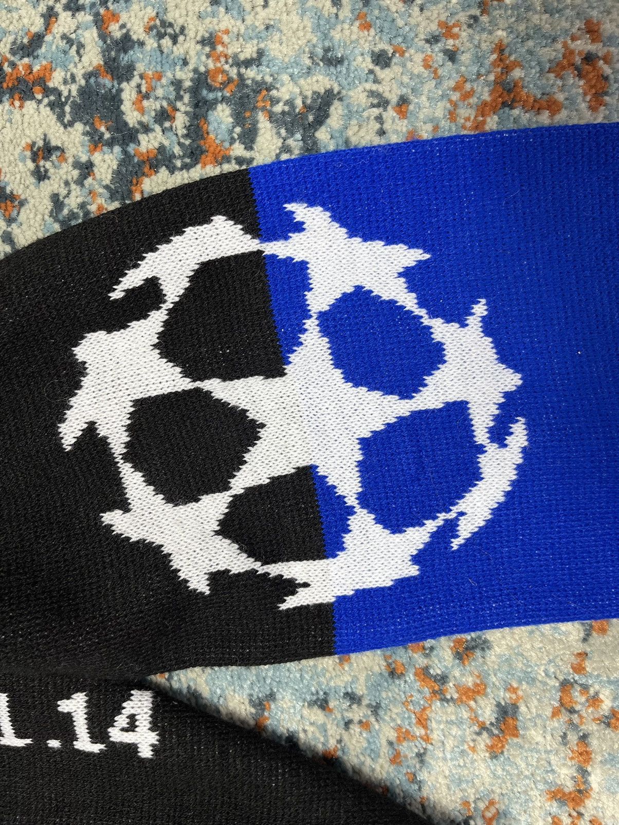 Chelsea Soccer × Vintage Vintage y2k Chelsea FC & Shalke 04 UEFA champions league Size ONE SIZE - 7 Thumbnail